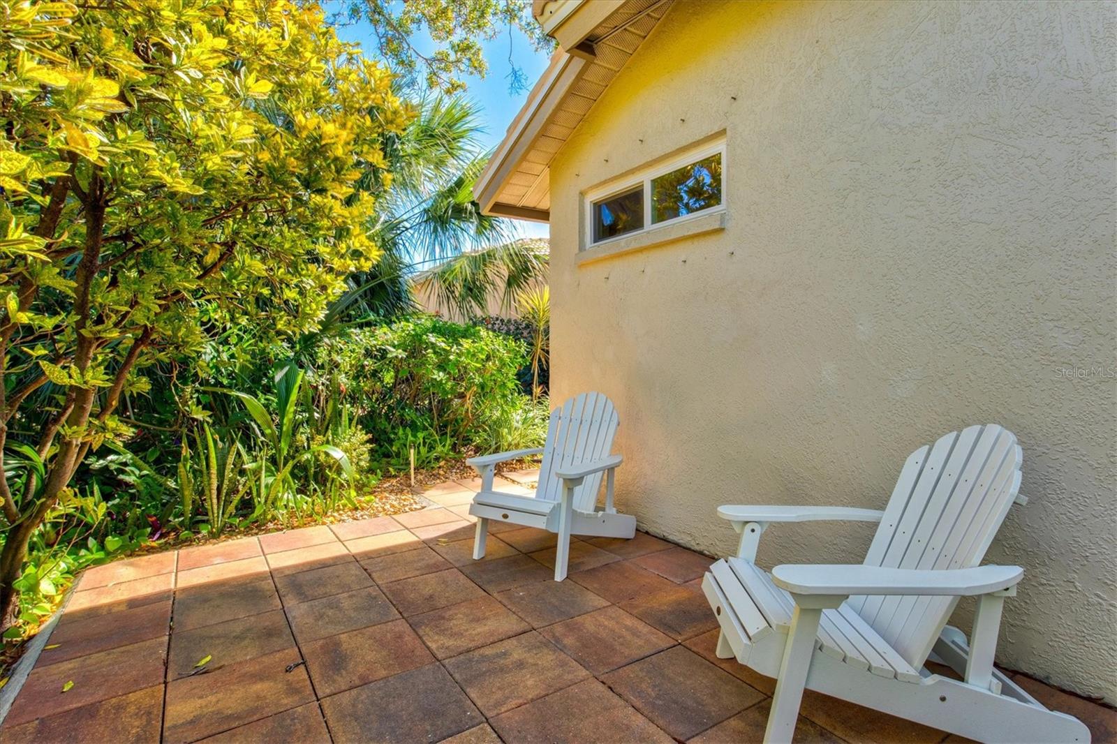 Image 44 of 92 For 4706 Dundee Drive