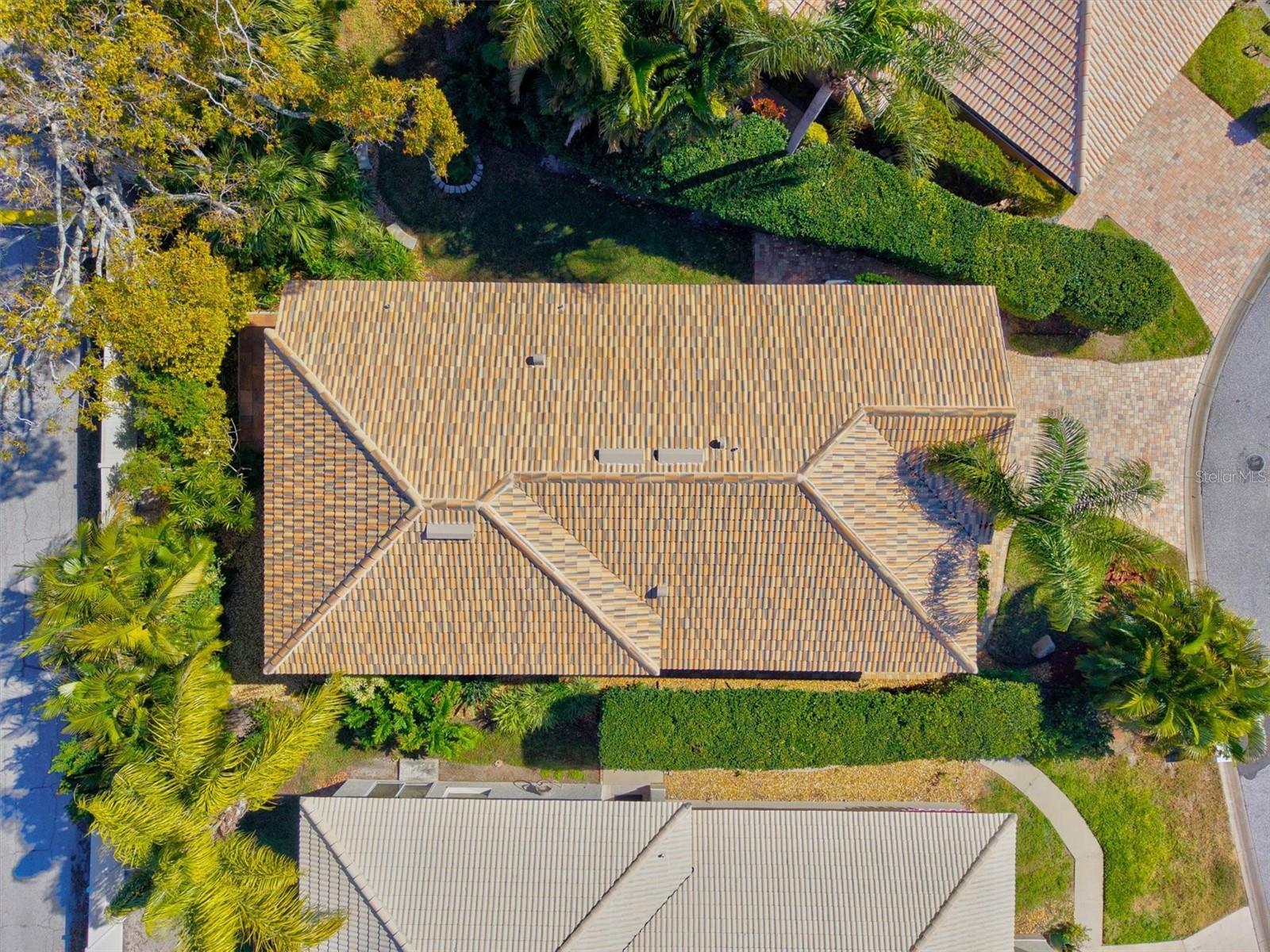 Image 52 of 92 For 4706 Dundee Drive