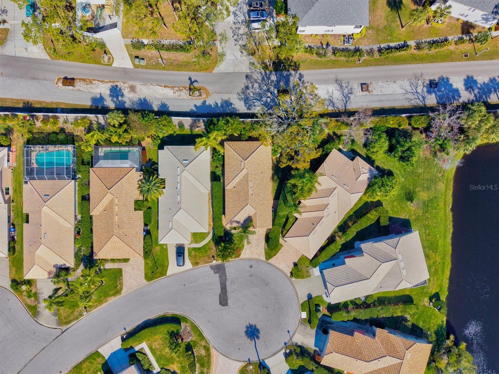 Image 53 of 92 For 4706 Dundee Drive