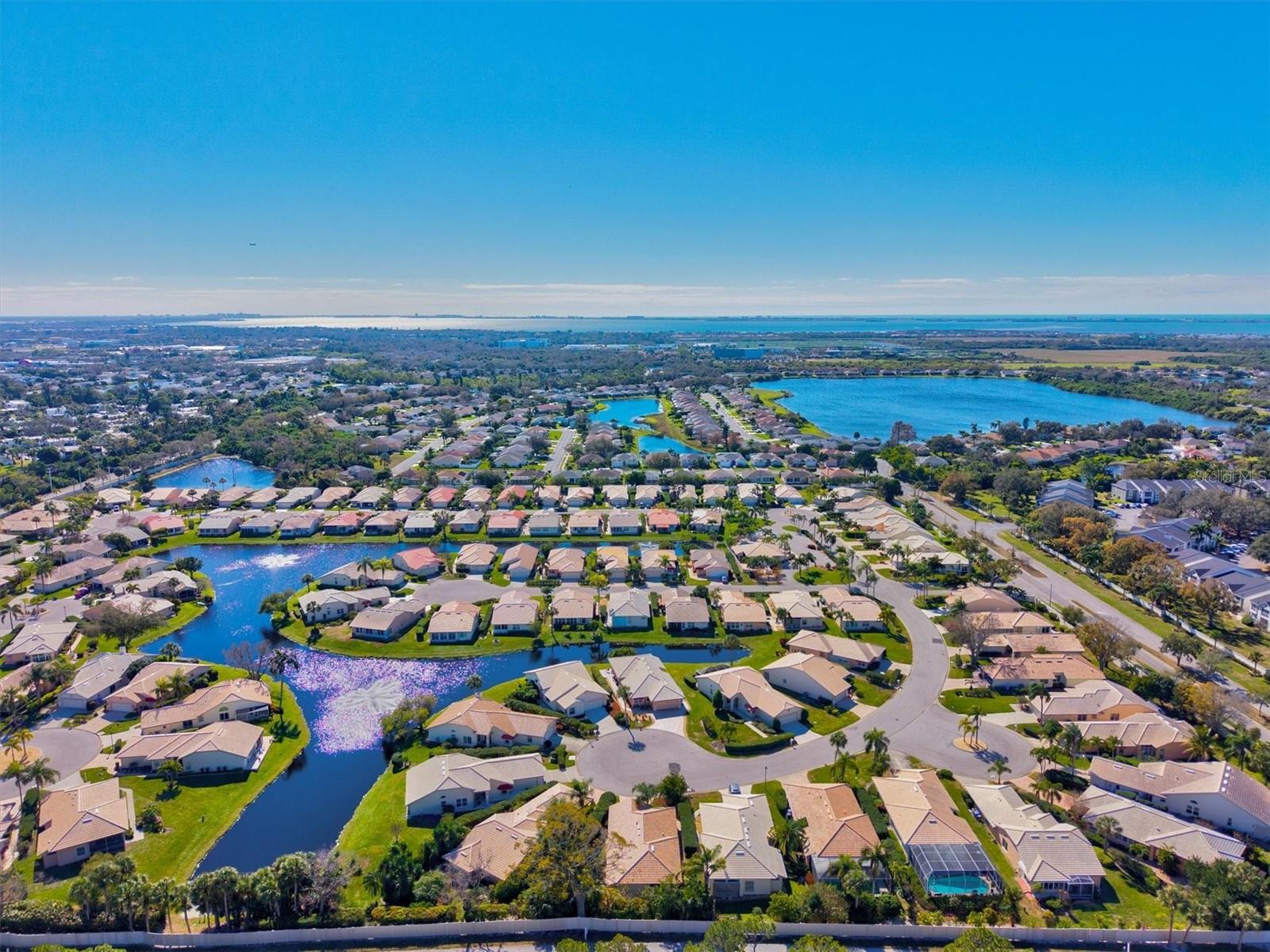 Image 56 of 92 For 4706 Dundee Drive