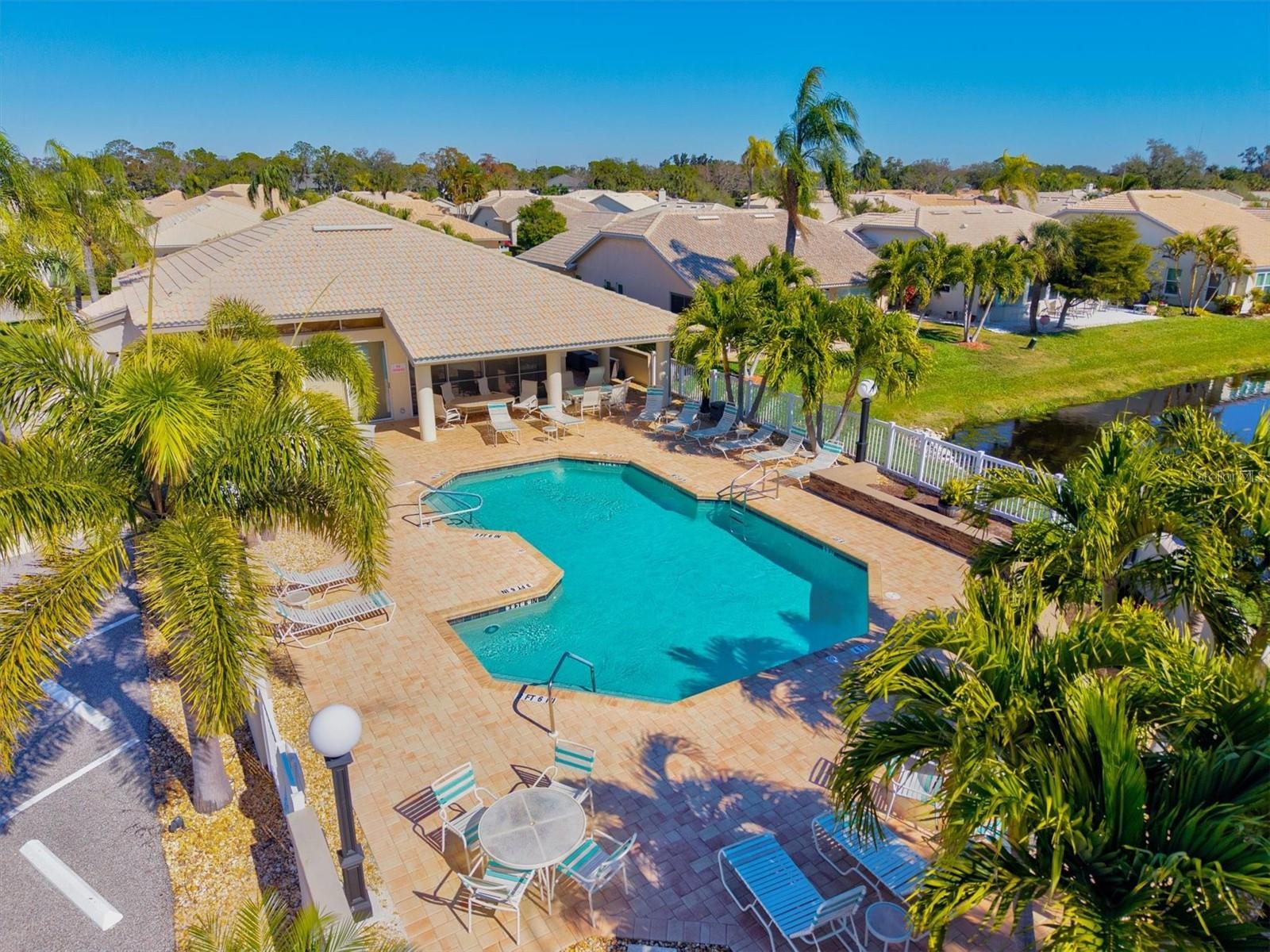 Image 60 of 92 For 4706 Dundee Drive