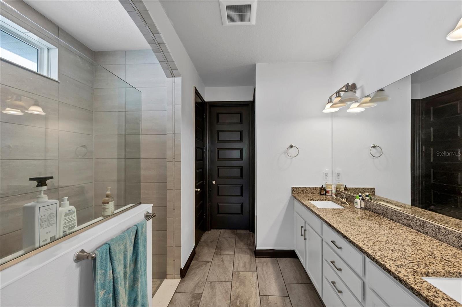 Image 20 of 43 For 3914 Sunshine Pine Avenue