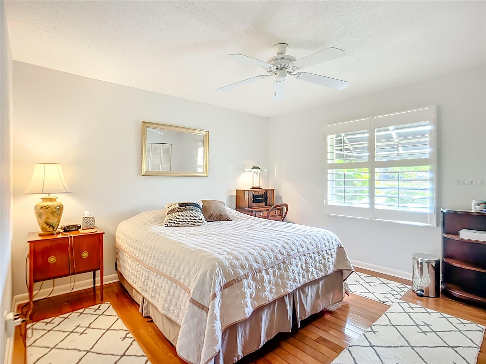 Image 24 of 60 For 3870 Torrey Pines Boulevard