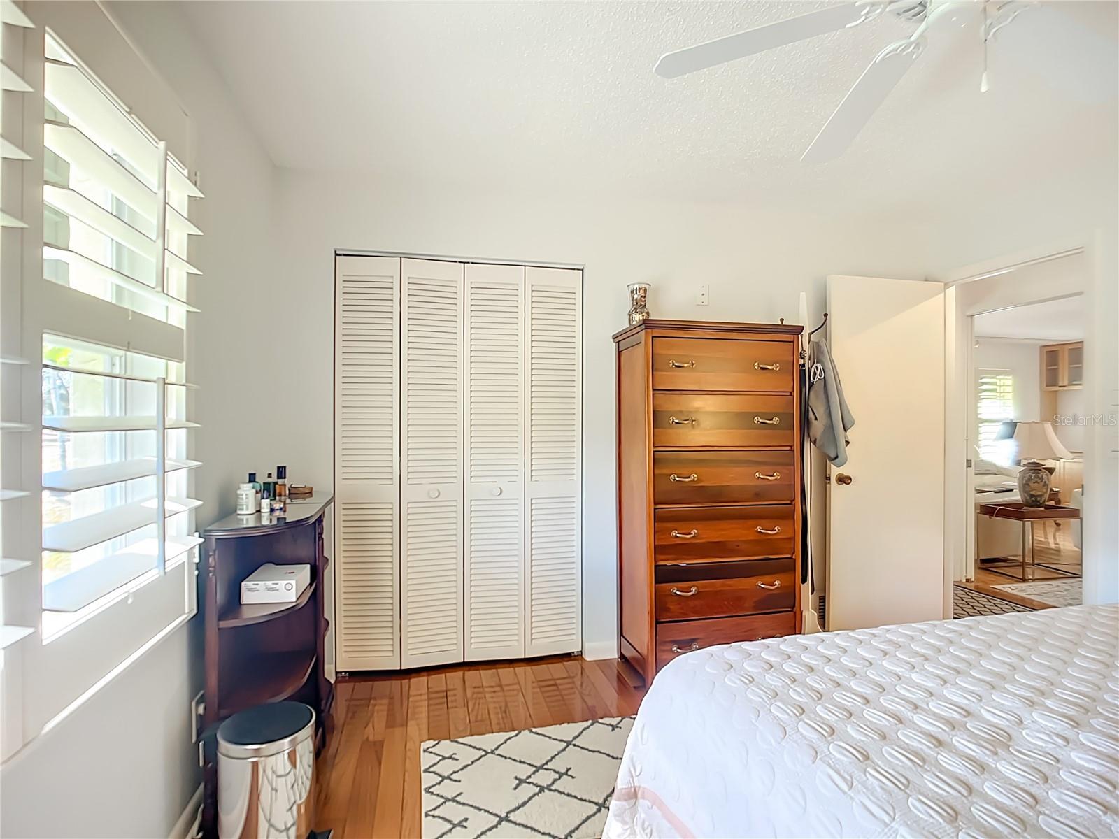 Image 25 of 60 For 3870 Torrey Pines Boulevard