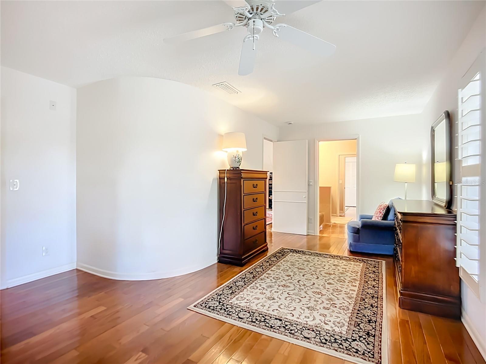 Image 29 of 60 For 3870 Torrey Pines Boulevard