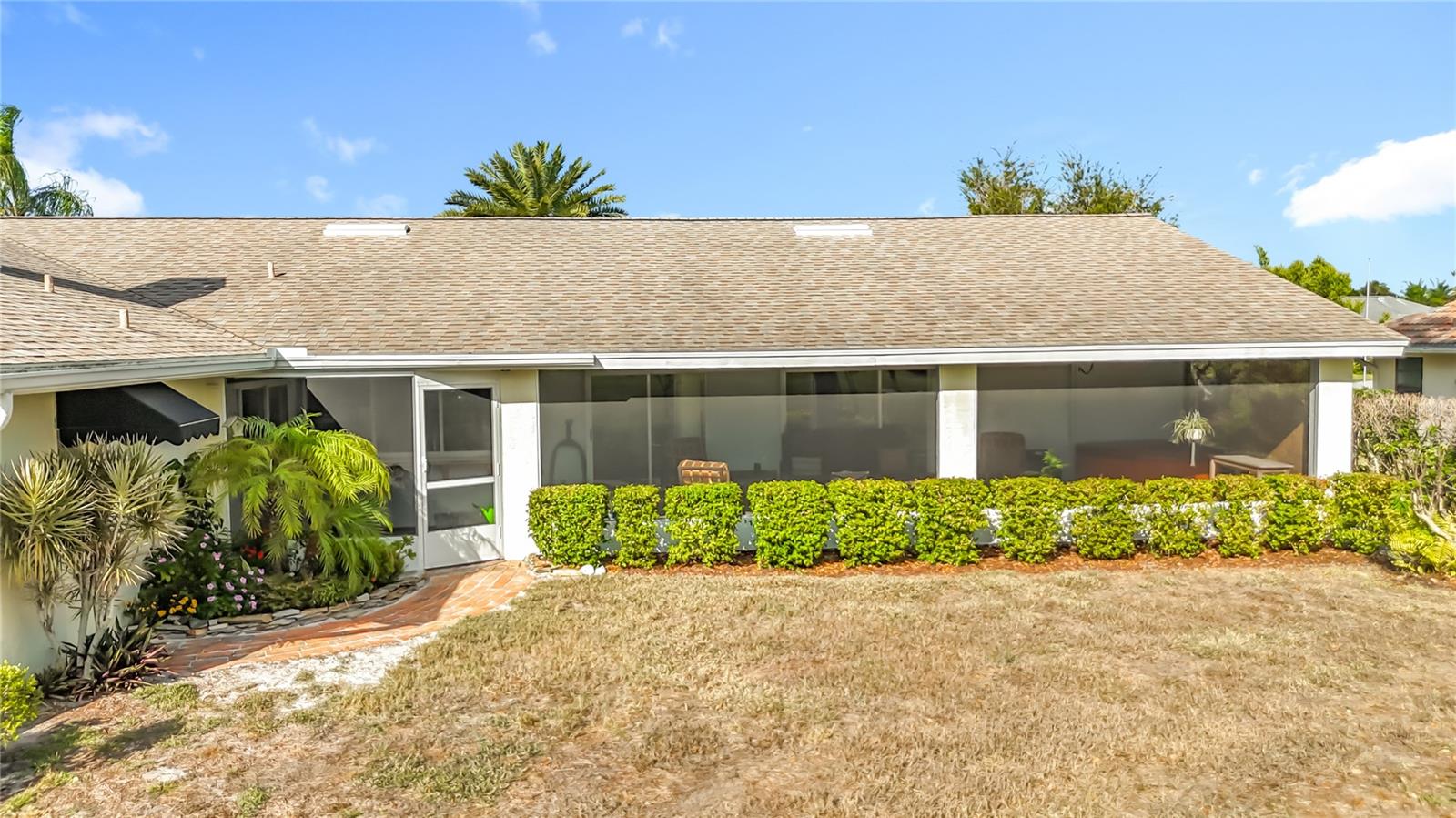 Image 47 of 60 For 3870 Torrey Pines Boulevard