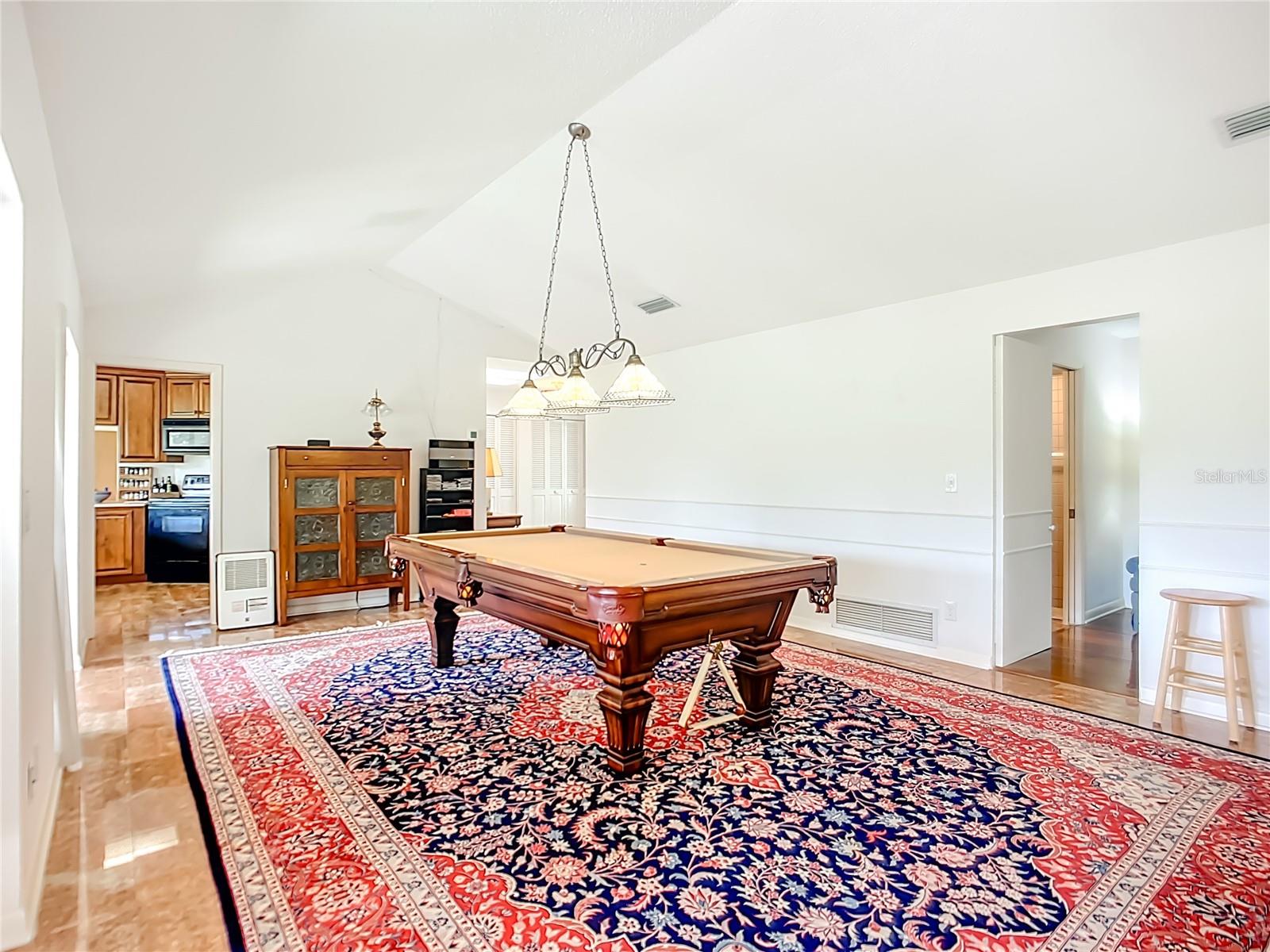 Image 8 of 60 For 3870 Torrey Pines Boulevard