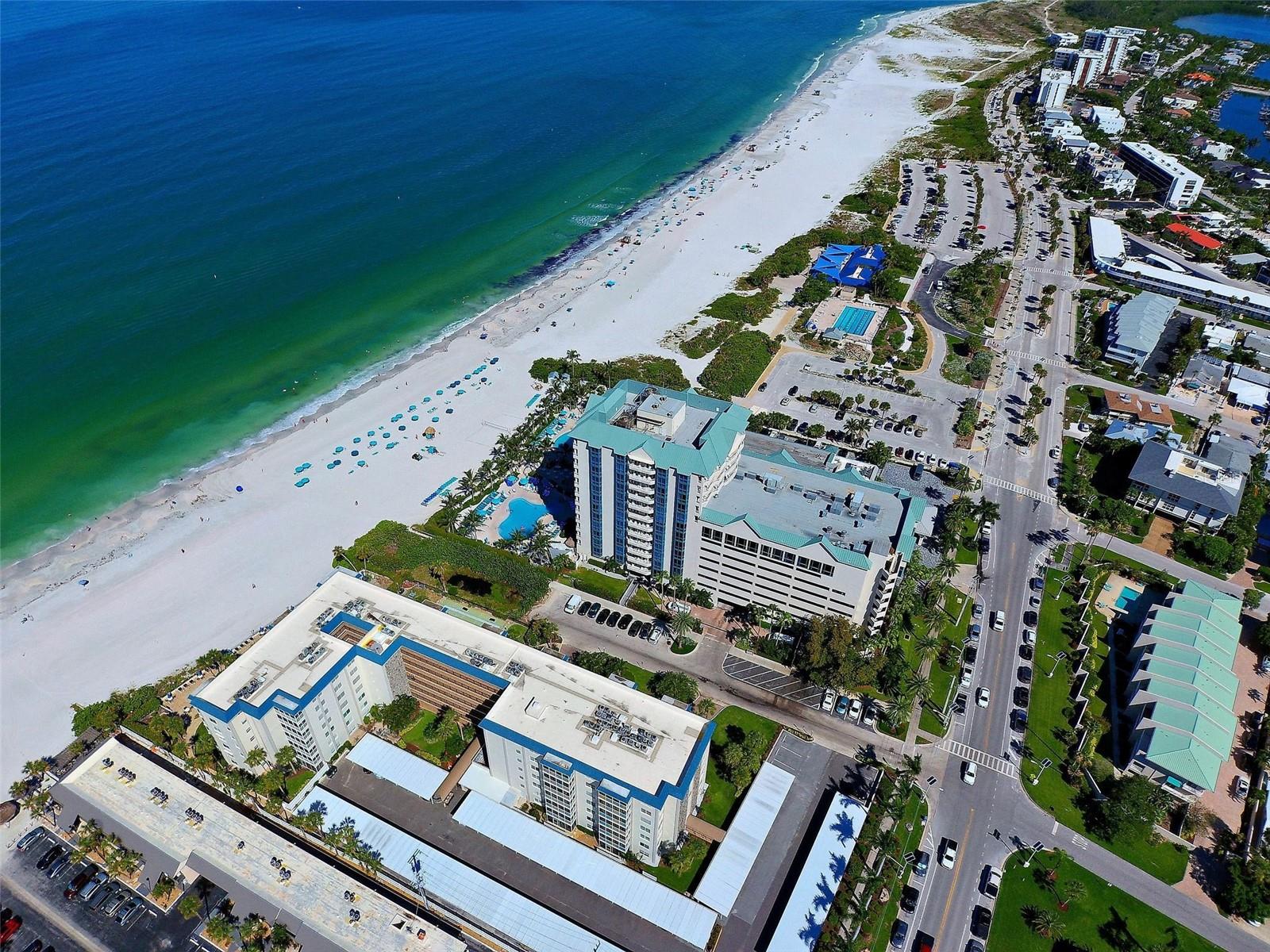 Image 40 of 50 For 800 Benjamin Franklin Drive 202