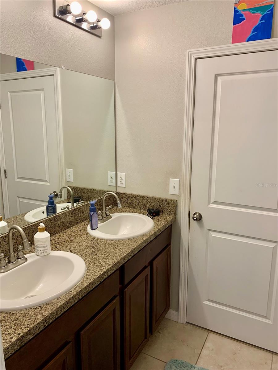 Image 17 of 20 For 4935 Reflecting Pond Circle