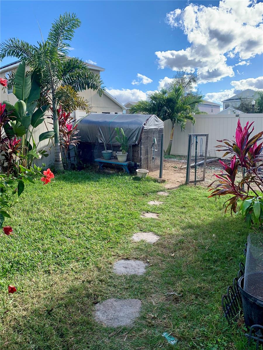 Image 7 of 20 For 4935 Reflecting Pond Circle