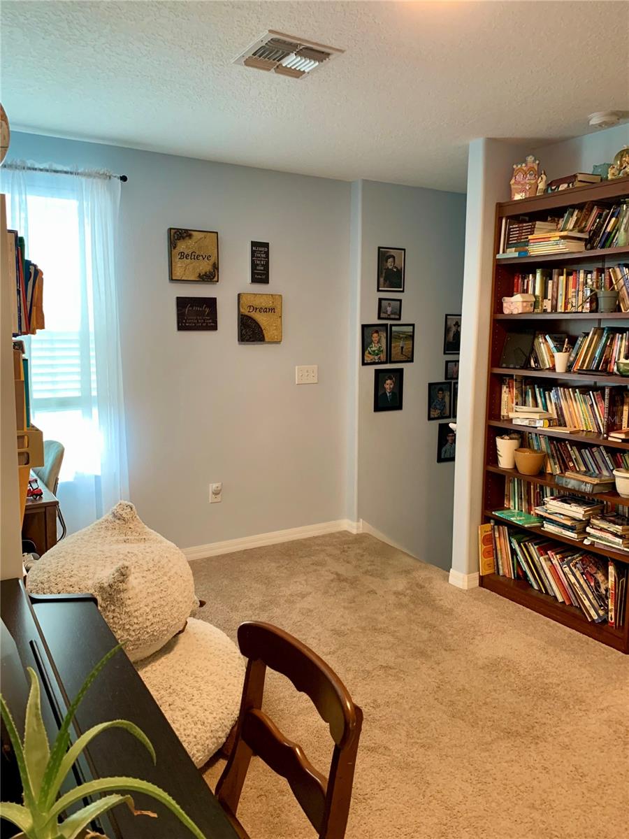 Image 8 of 20 For 4935 Reflecting Pond Circle