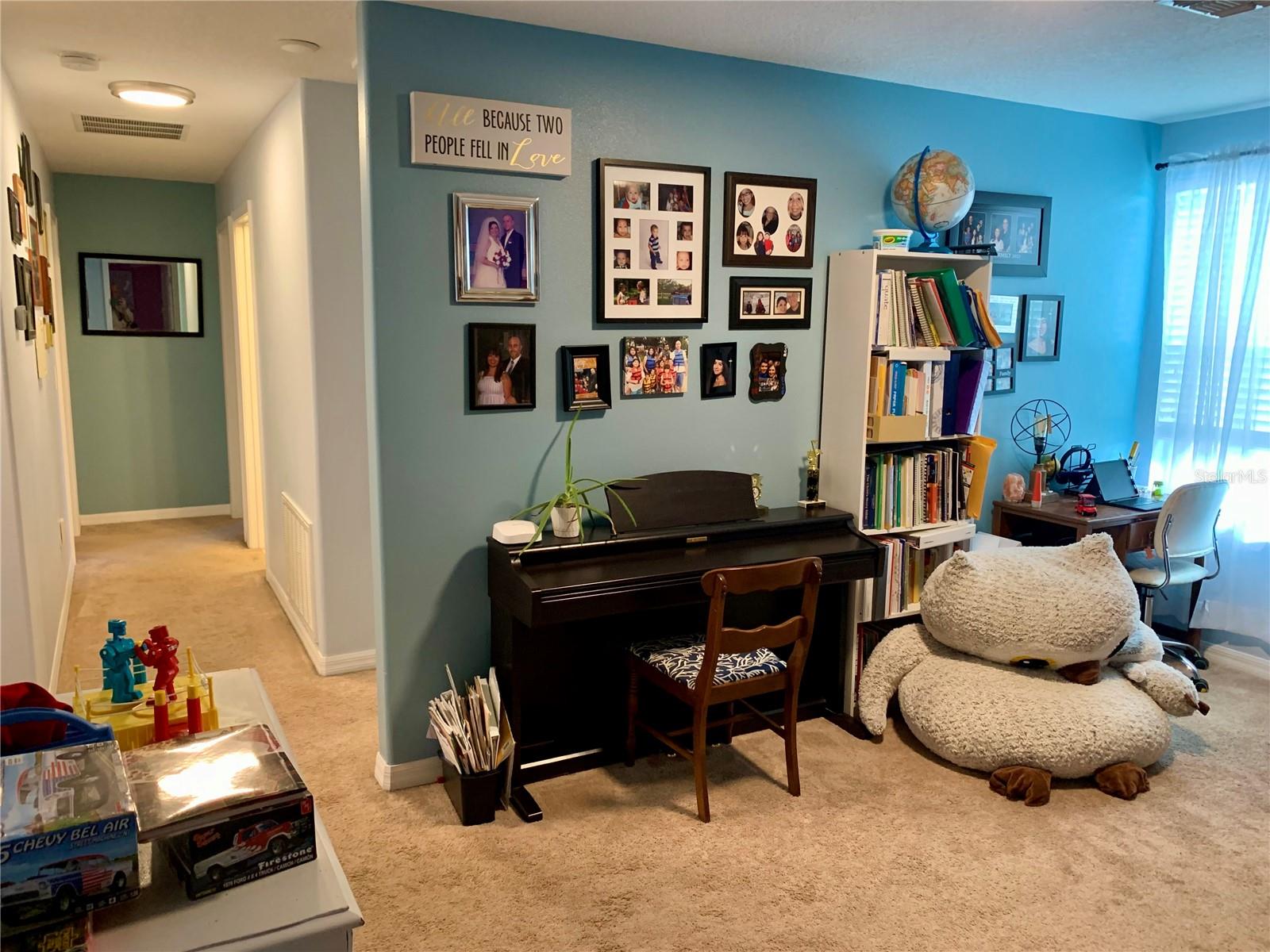 Image 9 of 20 For 4935 Reflecting Pond Circle