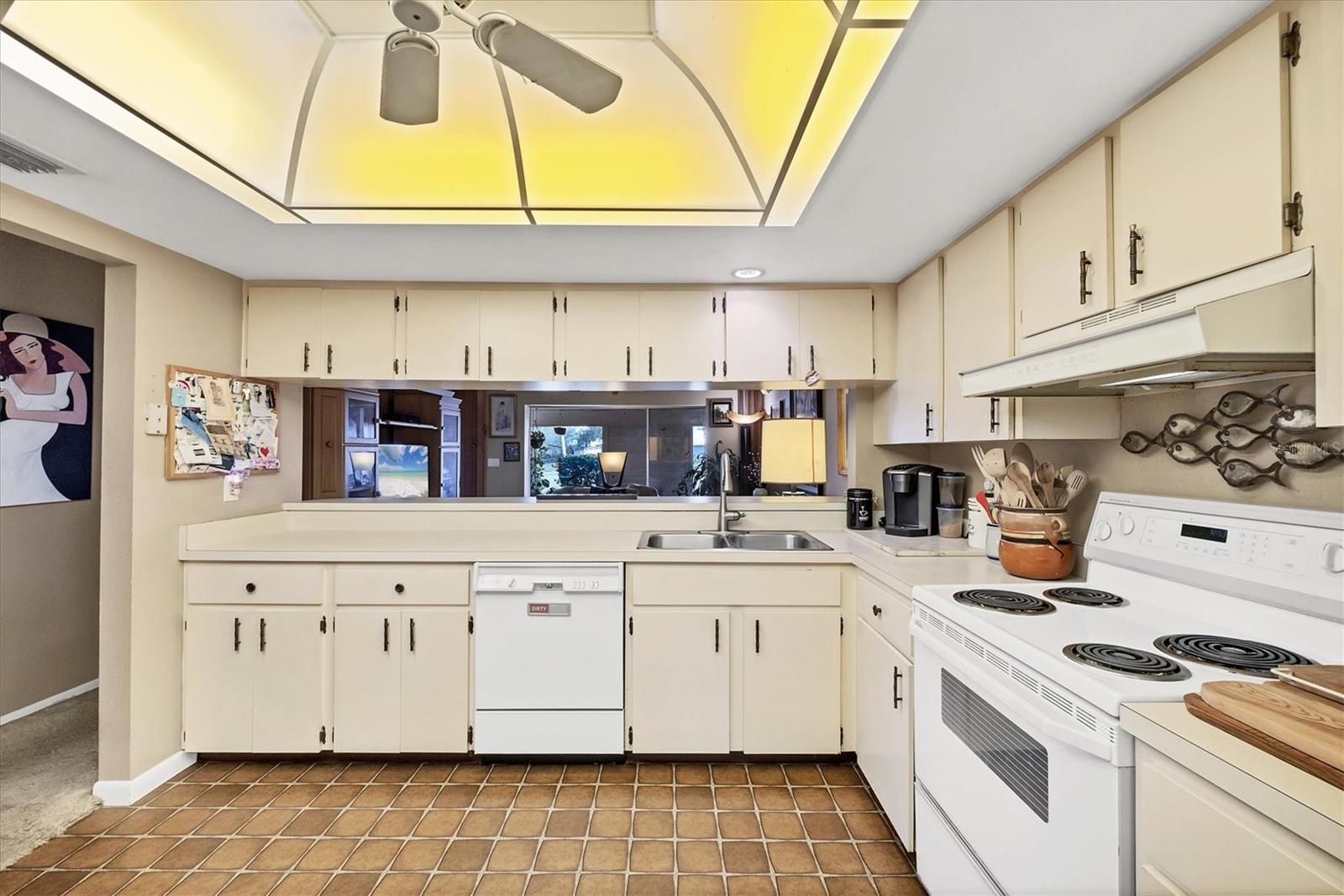 Image 15 of 47 For 4101 Center Gate Boulevard 1