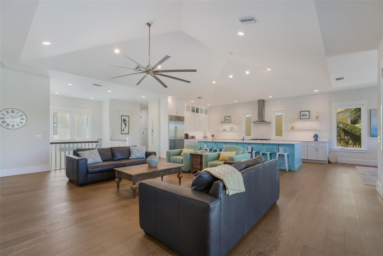 Image 10 of 93 For 50 Shore Drive