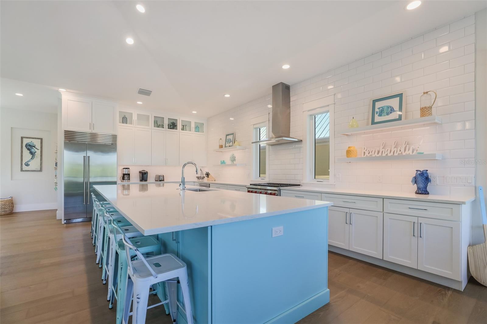 Image 12 of 93 For 50 Shore Drive