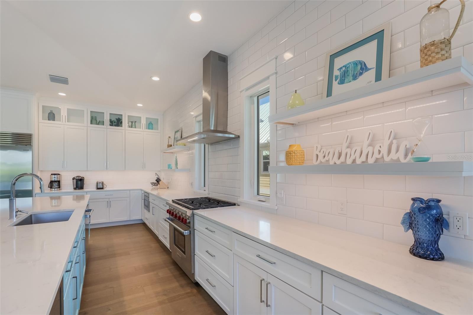 Image 14 of 93 For 50 Shore Drive