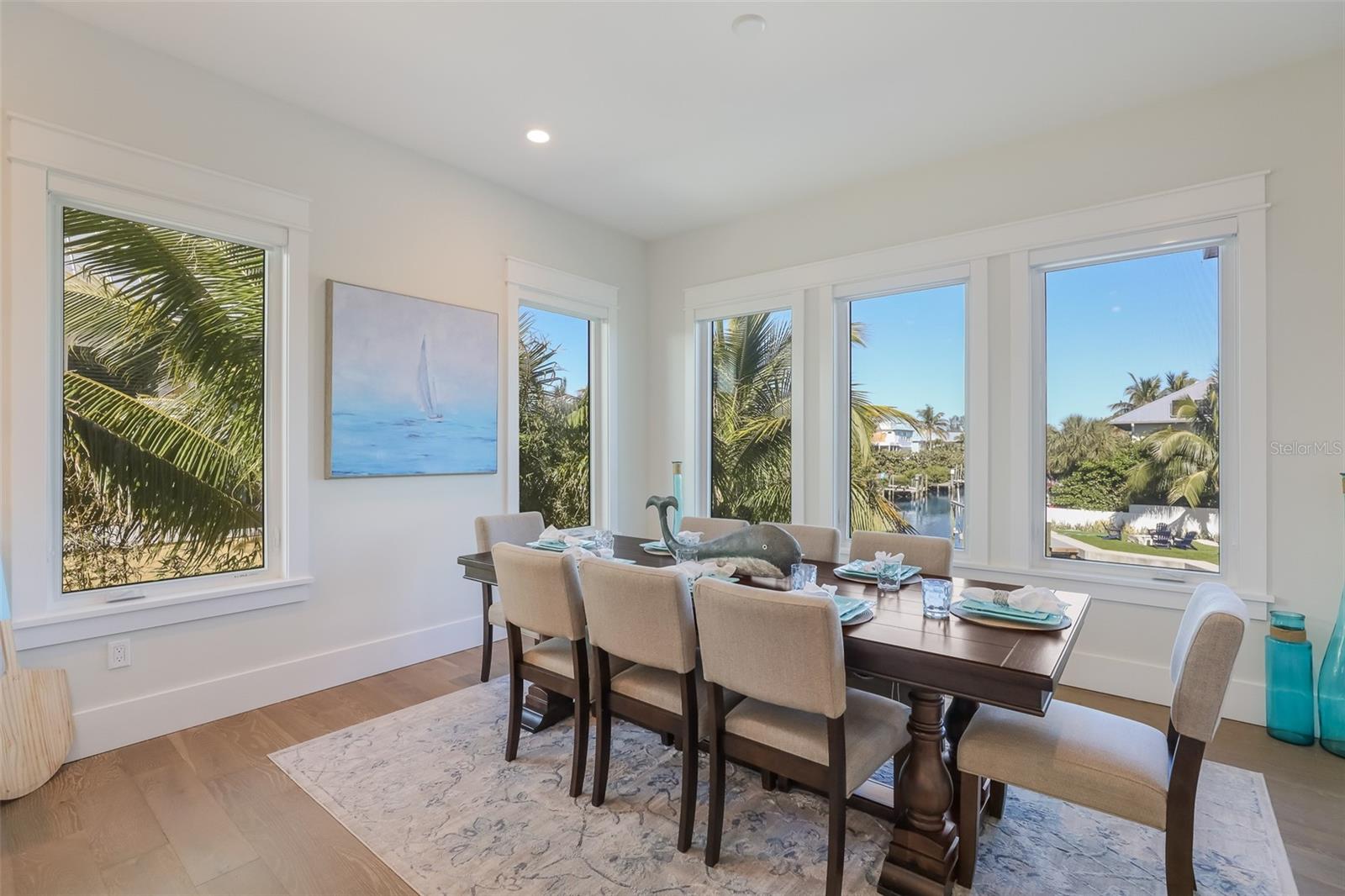 Image 17 of 93 For 50 Shore Drive