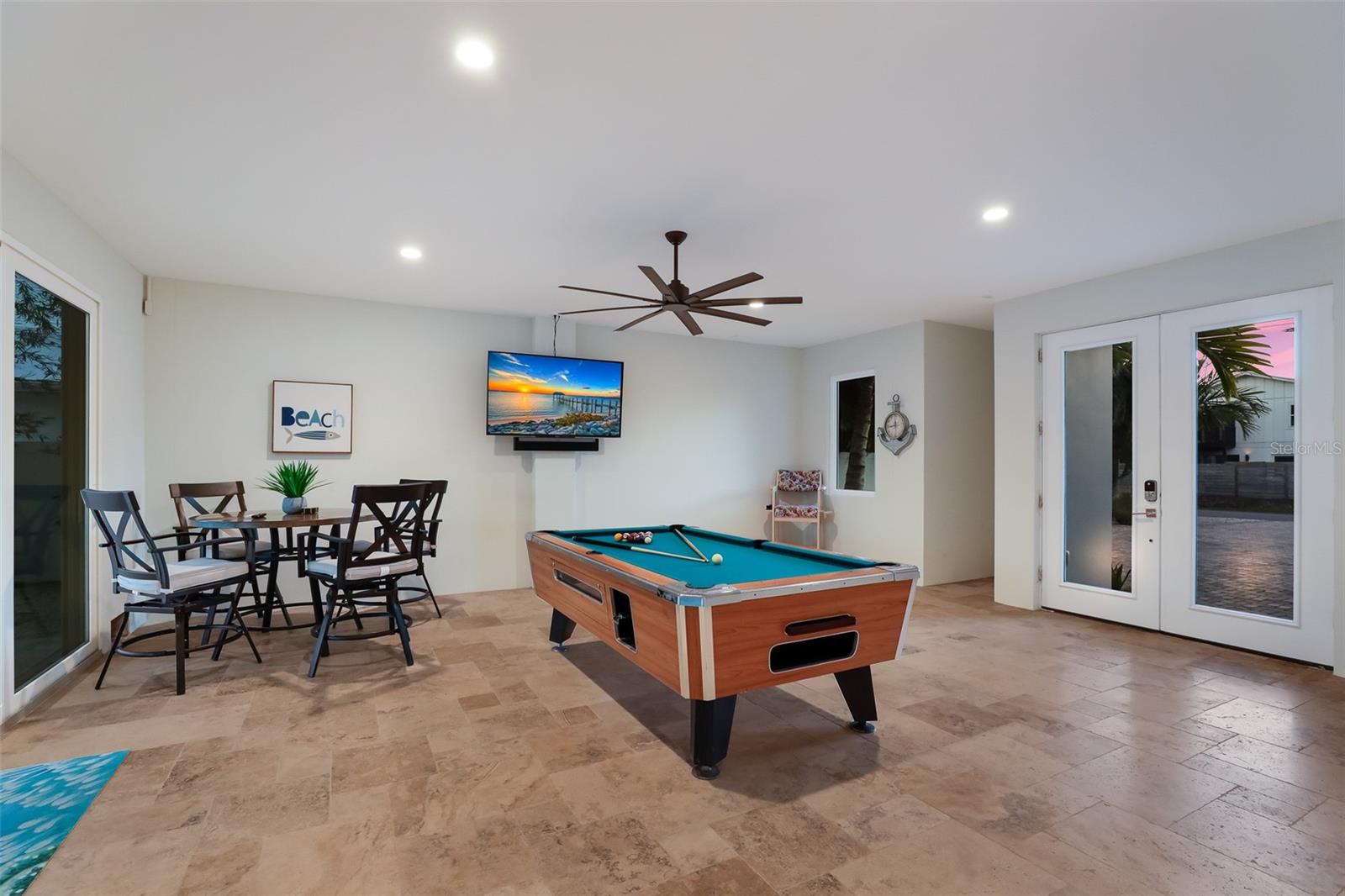 Image 42 of 93 For 50 Shore Drive