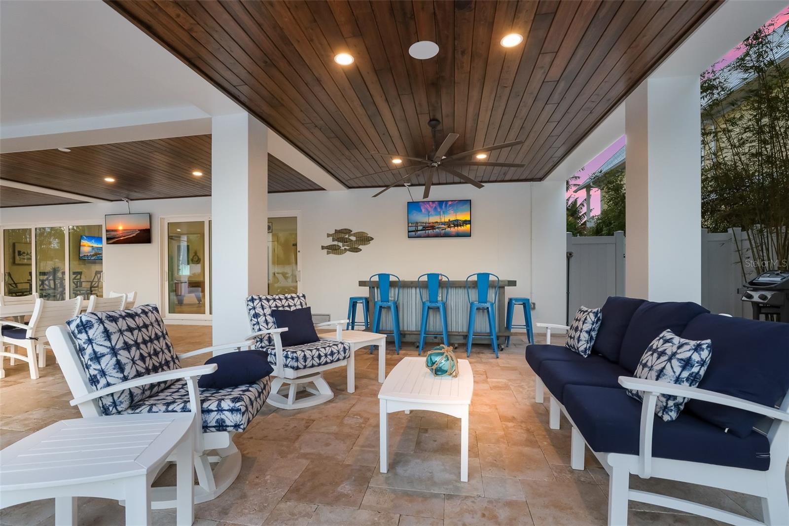 Image 52 of 93 For 50 Shore Drive