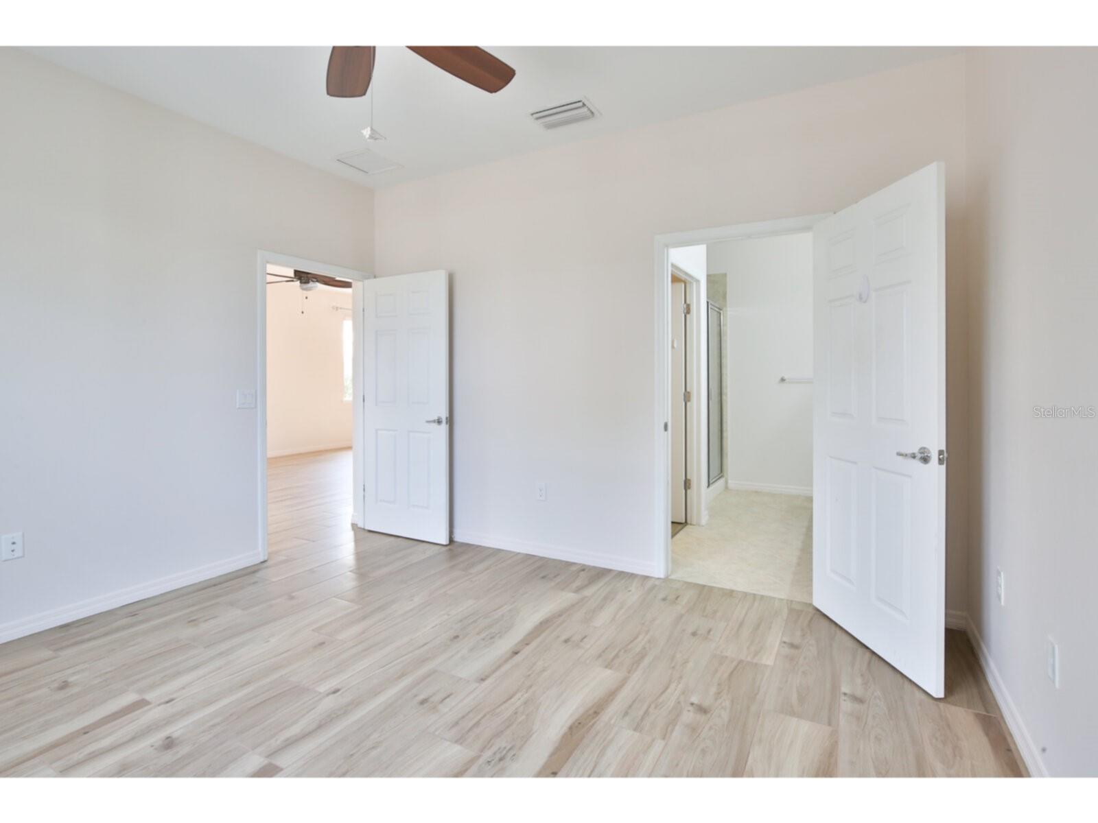 Image 13 of 33 For 19108 Lappacio Street