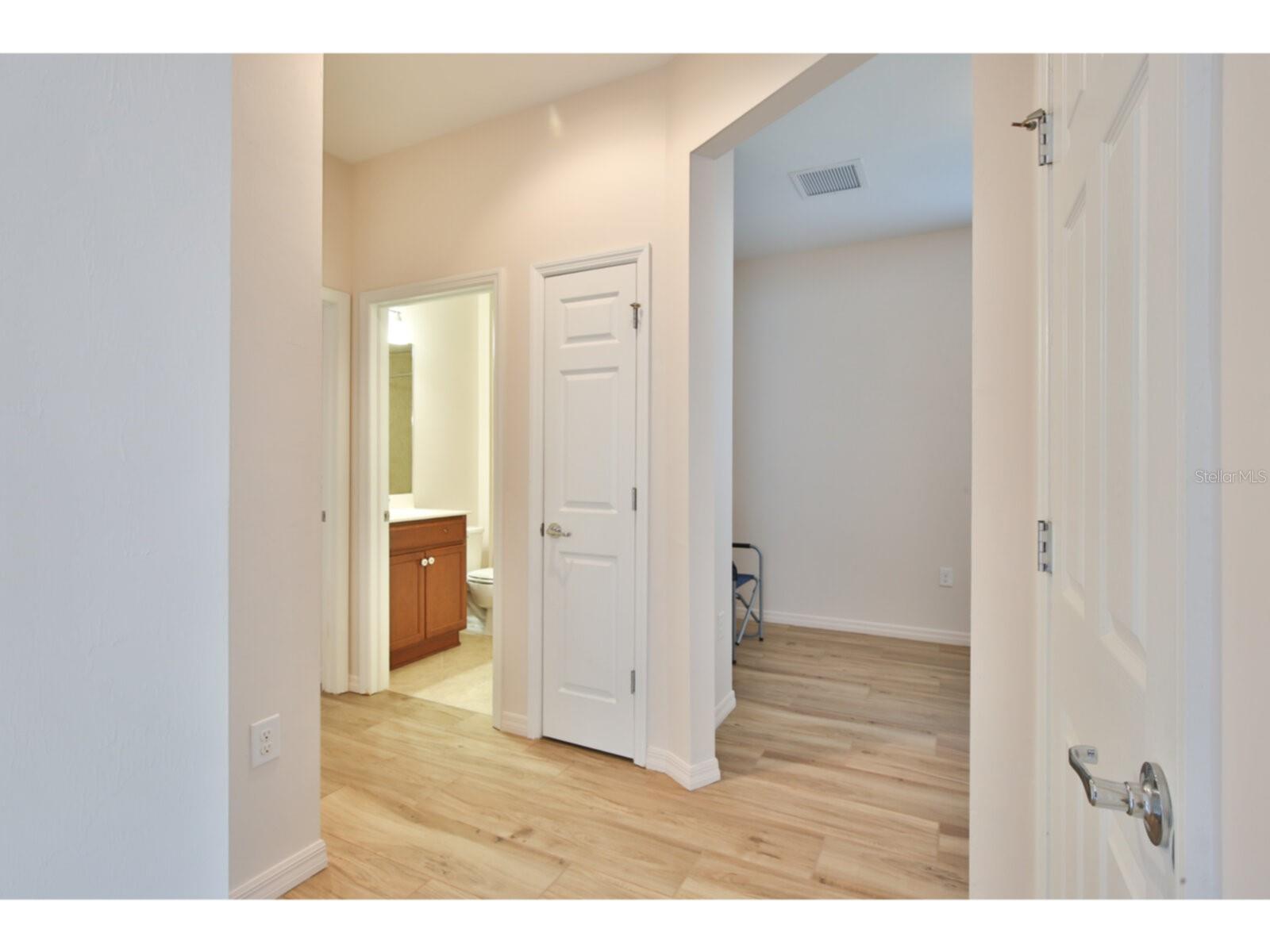 Image 19 of 33 For 19108 Lappacio Street