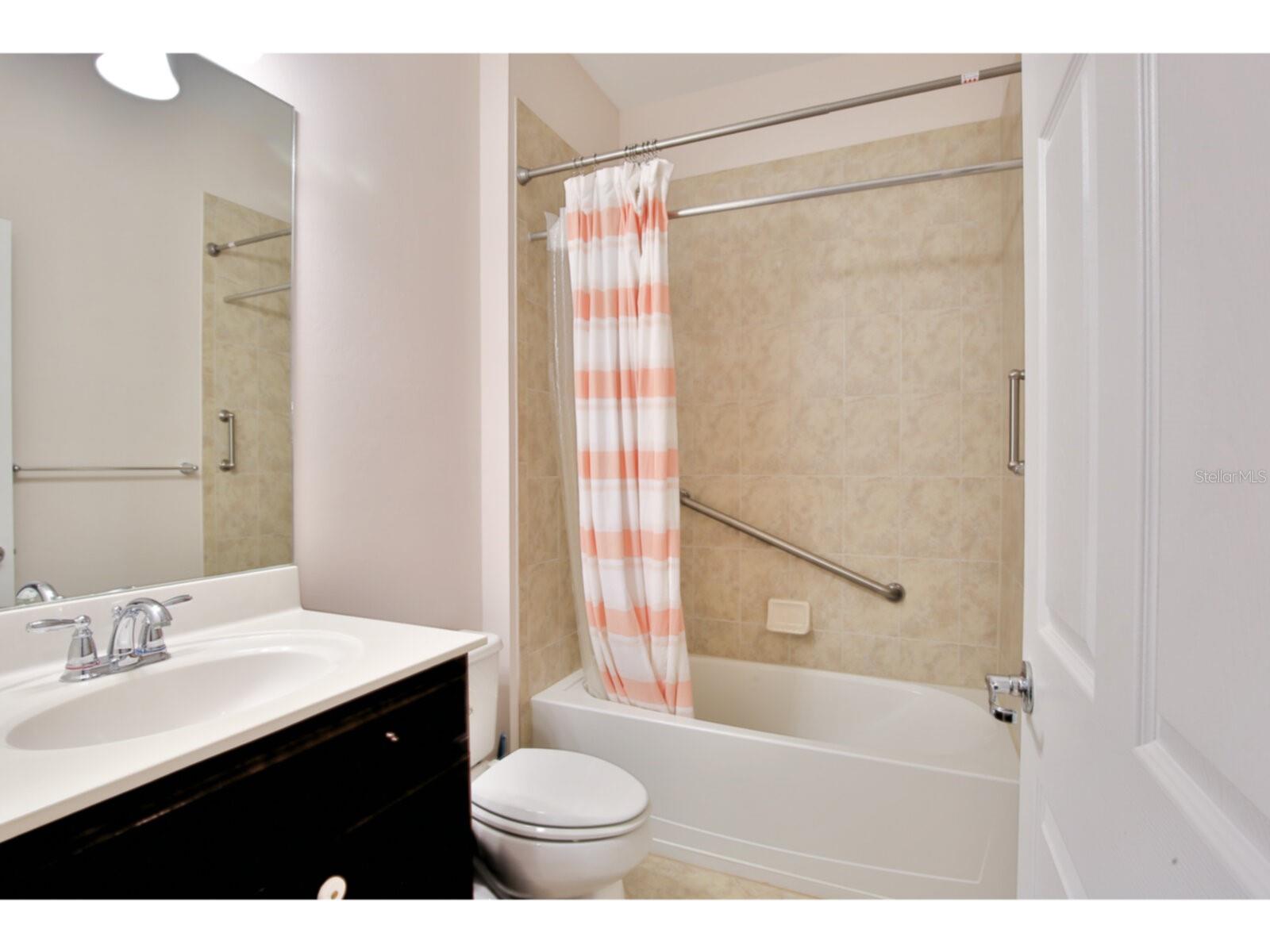 Image 23 of 33 For 19108 Lappacio Street