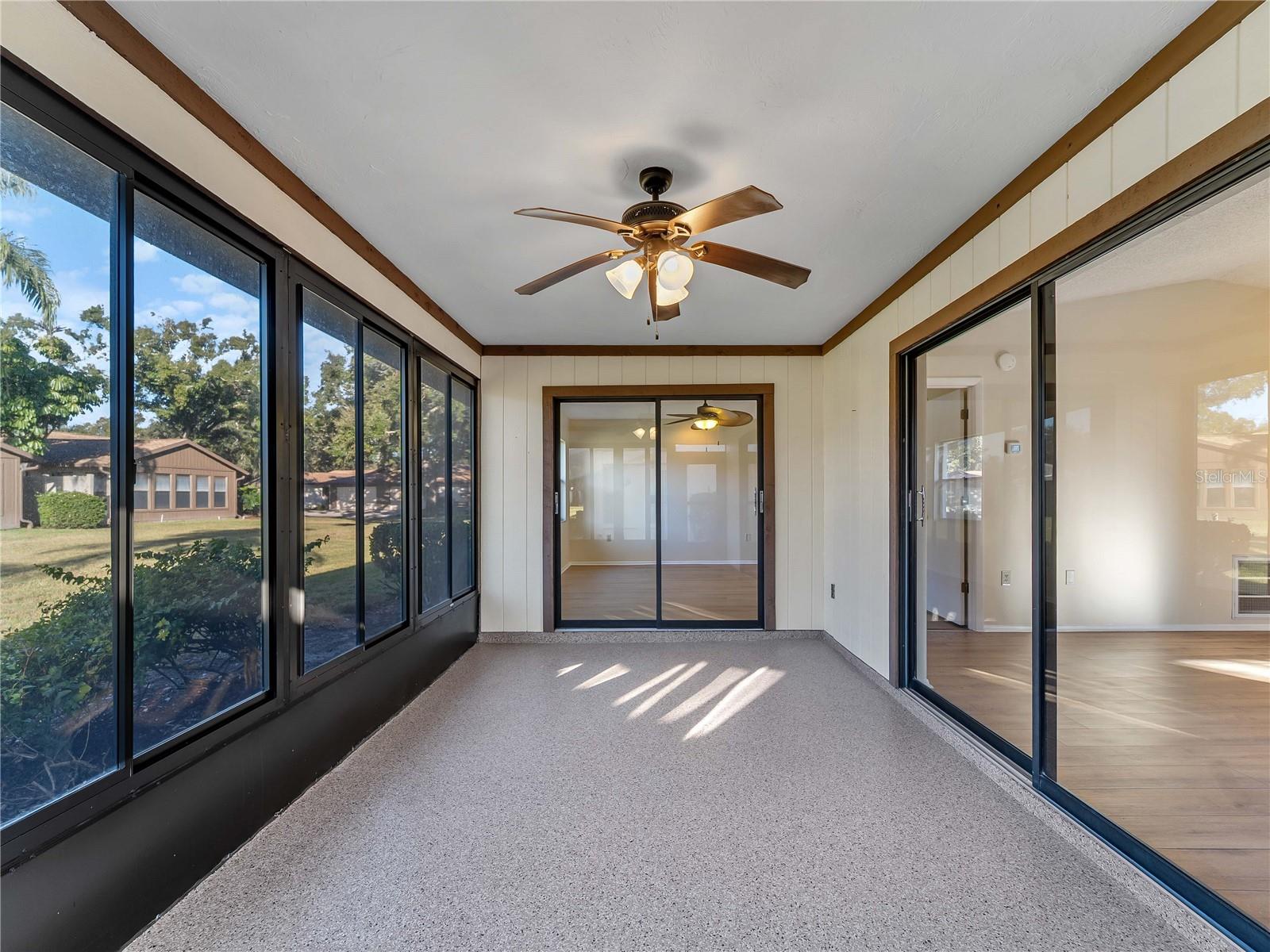 Image 36 of 46 For 365 Oak Hill Way 32