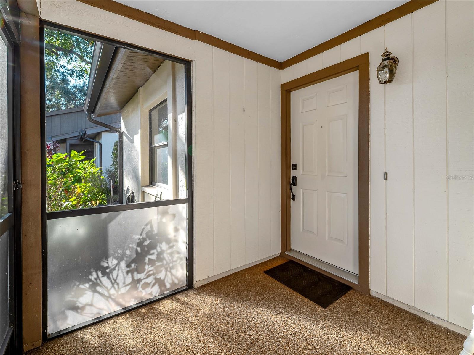 Image 5 of 46 For 365 Oak Hill Way 32