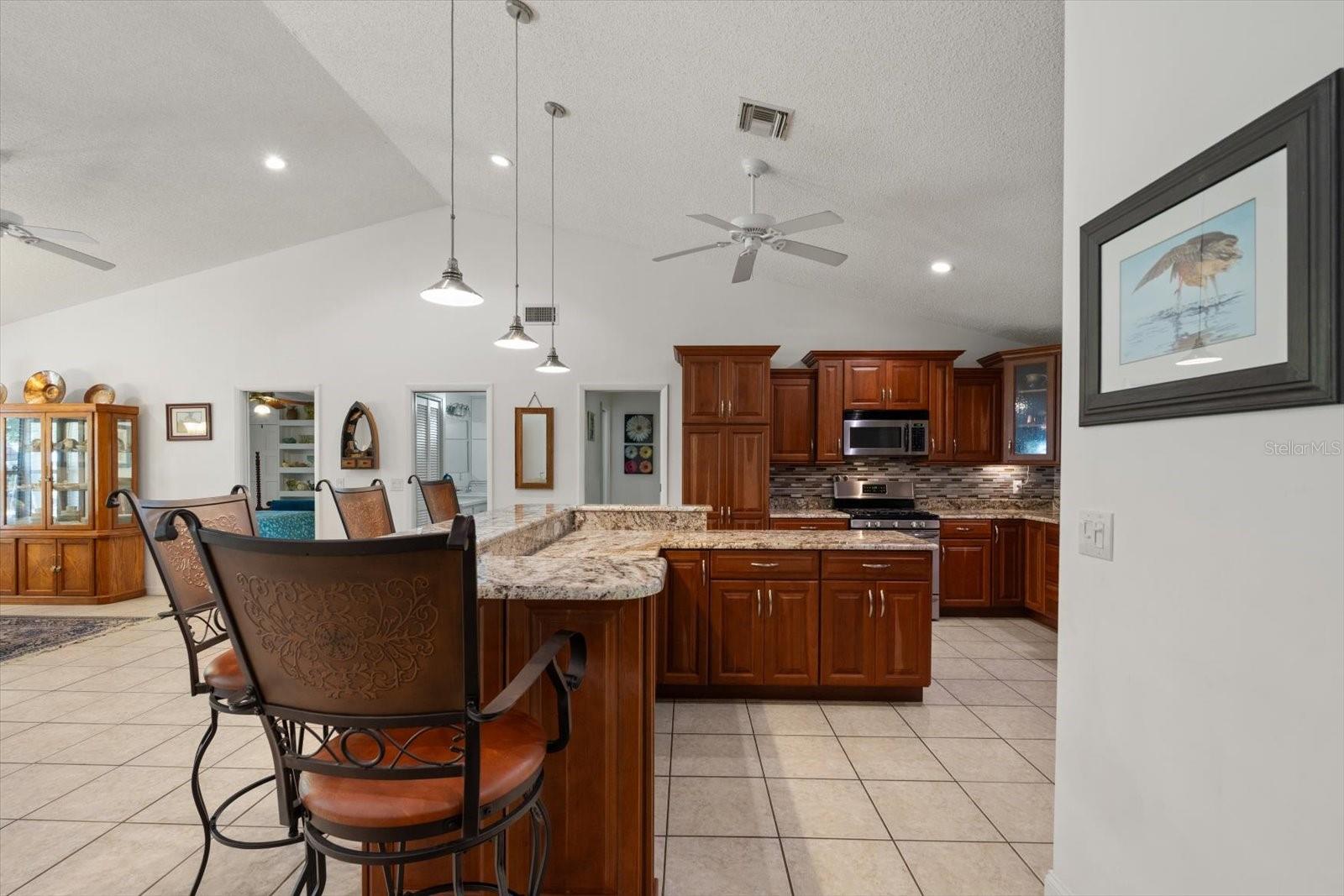 Image 11 of 68 For 13719 Seminole Trail