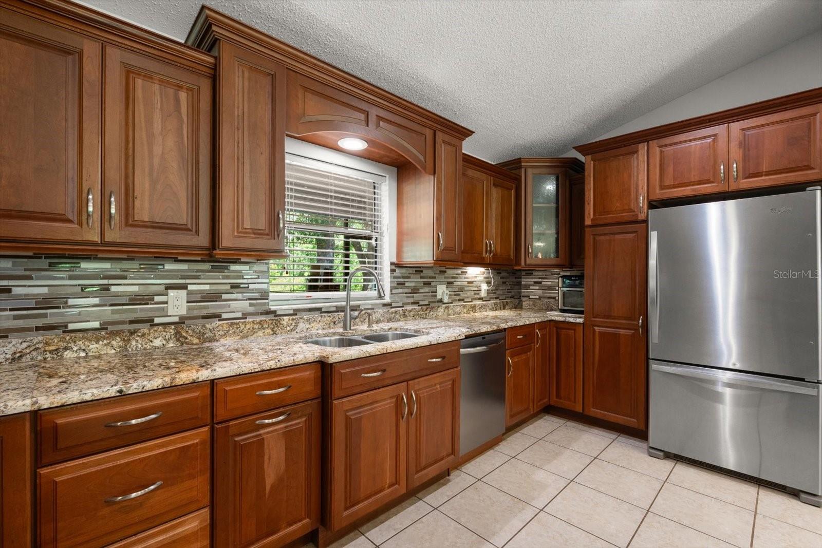 Image 14 of 68 For 13719 Seminole Trail