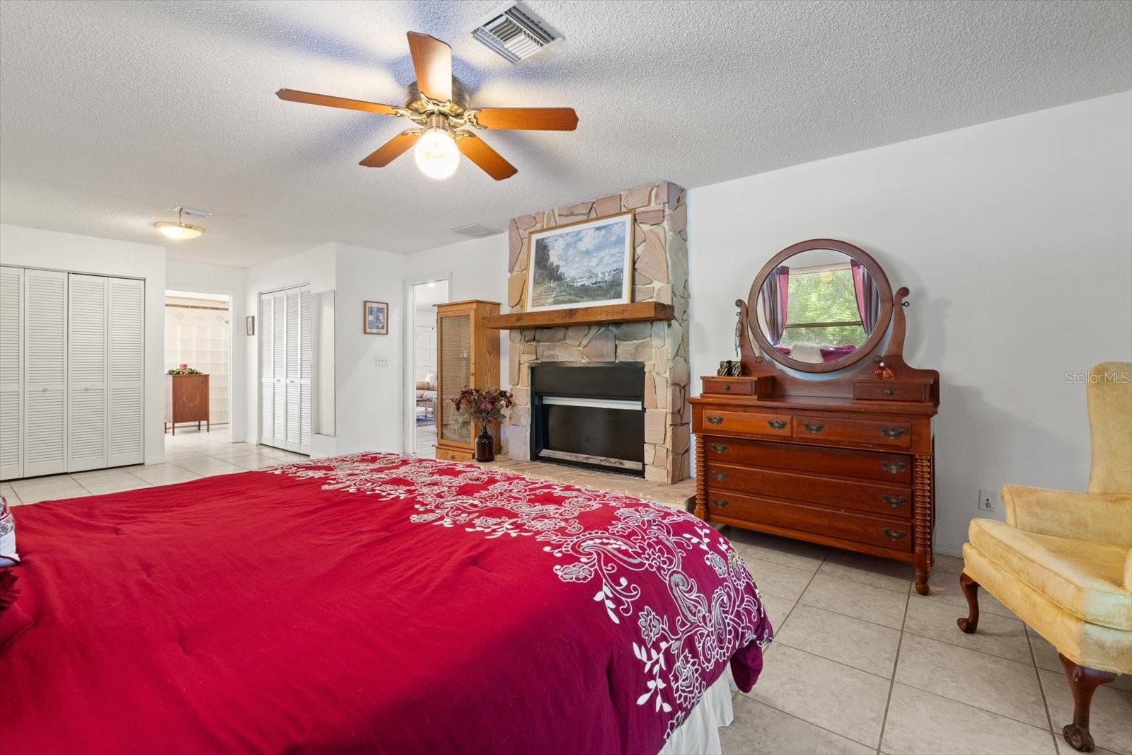 Image 20 of 68 For 13719 Seminole Trail