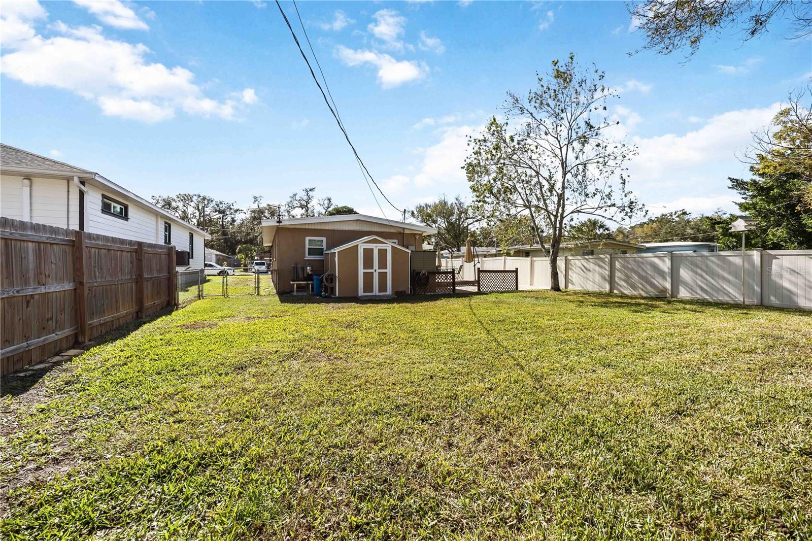 Image 34 of 40 For 1915 3rd Avenue E