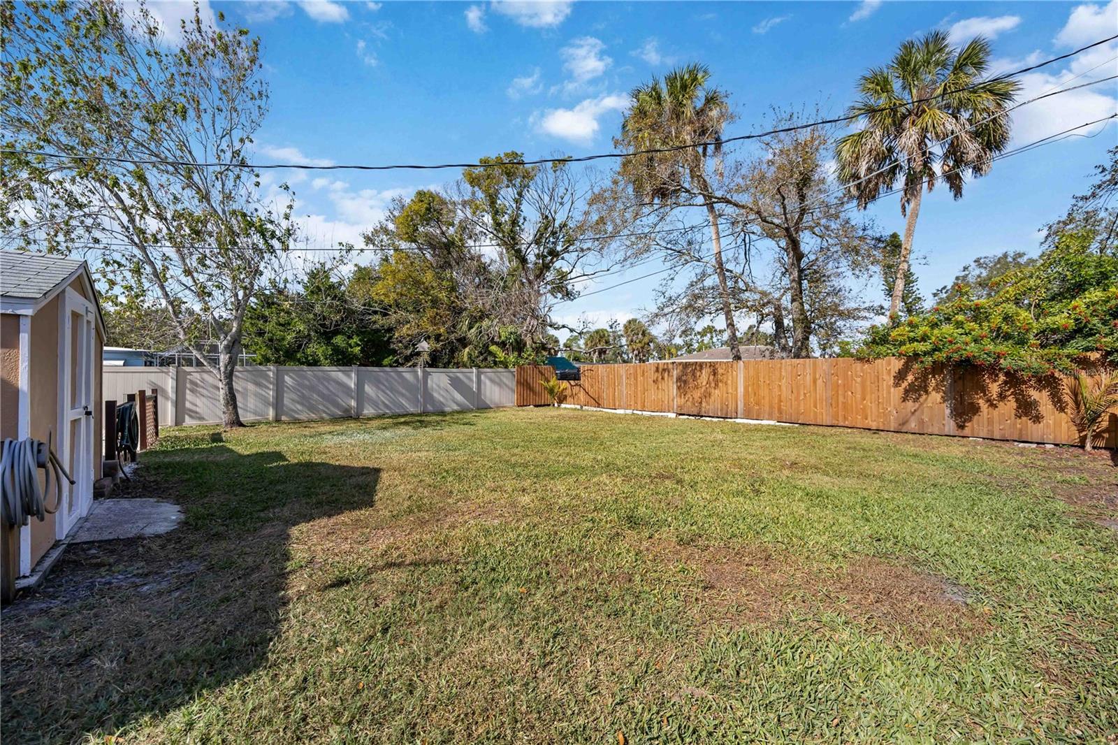 Image 35 of 40 For 1915 3rd Avenue E