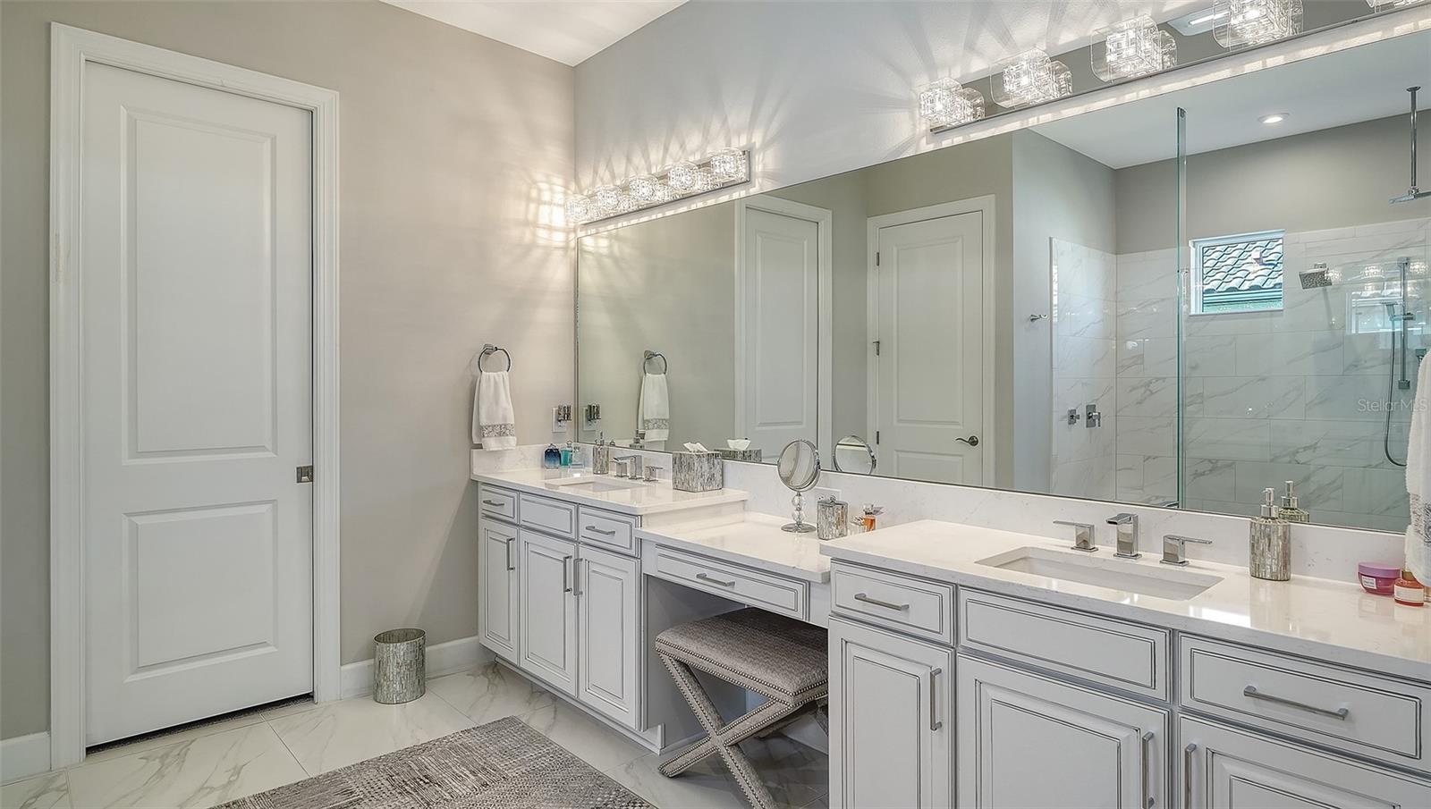 Image 33 of 82 For 10529 Wicker Park Place