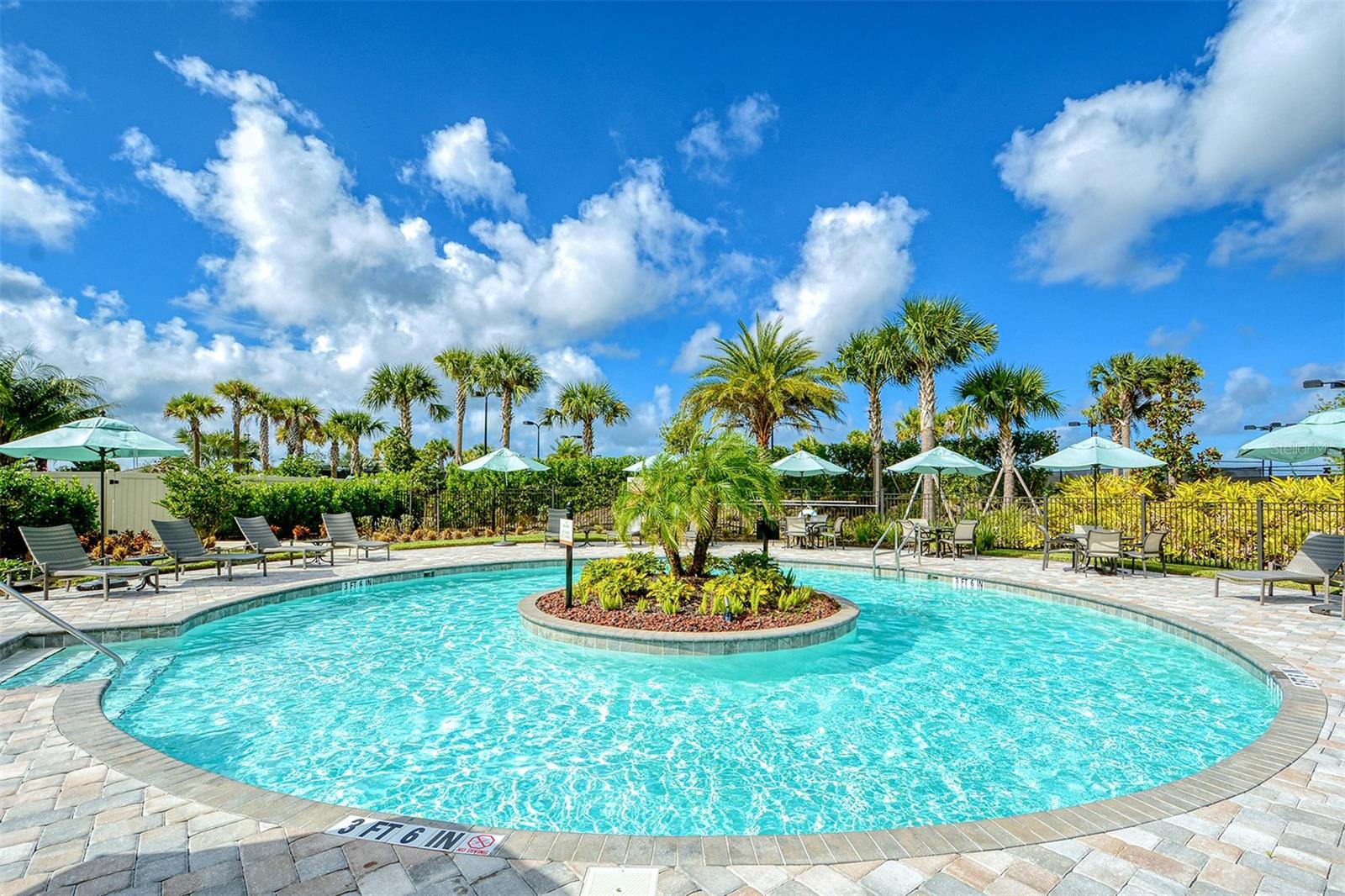 Image 64 of 82 For 10529 Wicker Park Place