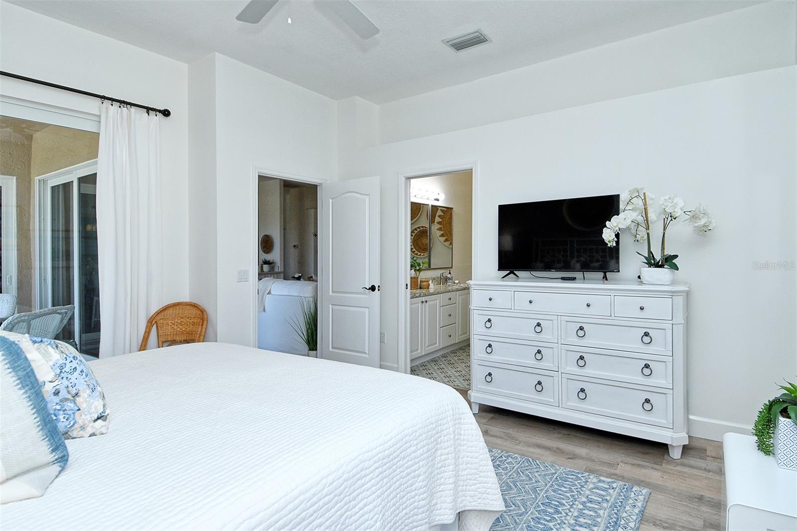 Image 37 of 86 For 4563 Samoset Drive