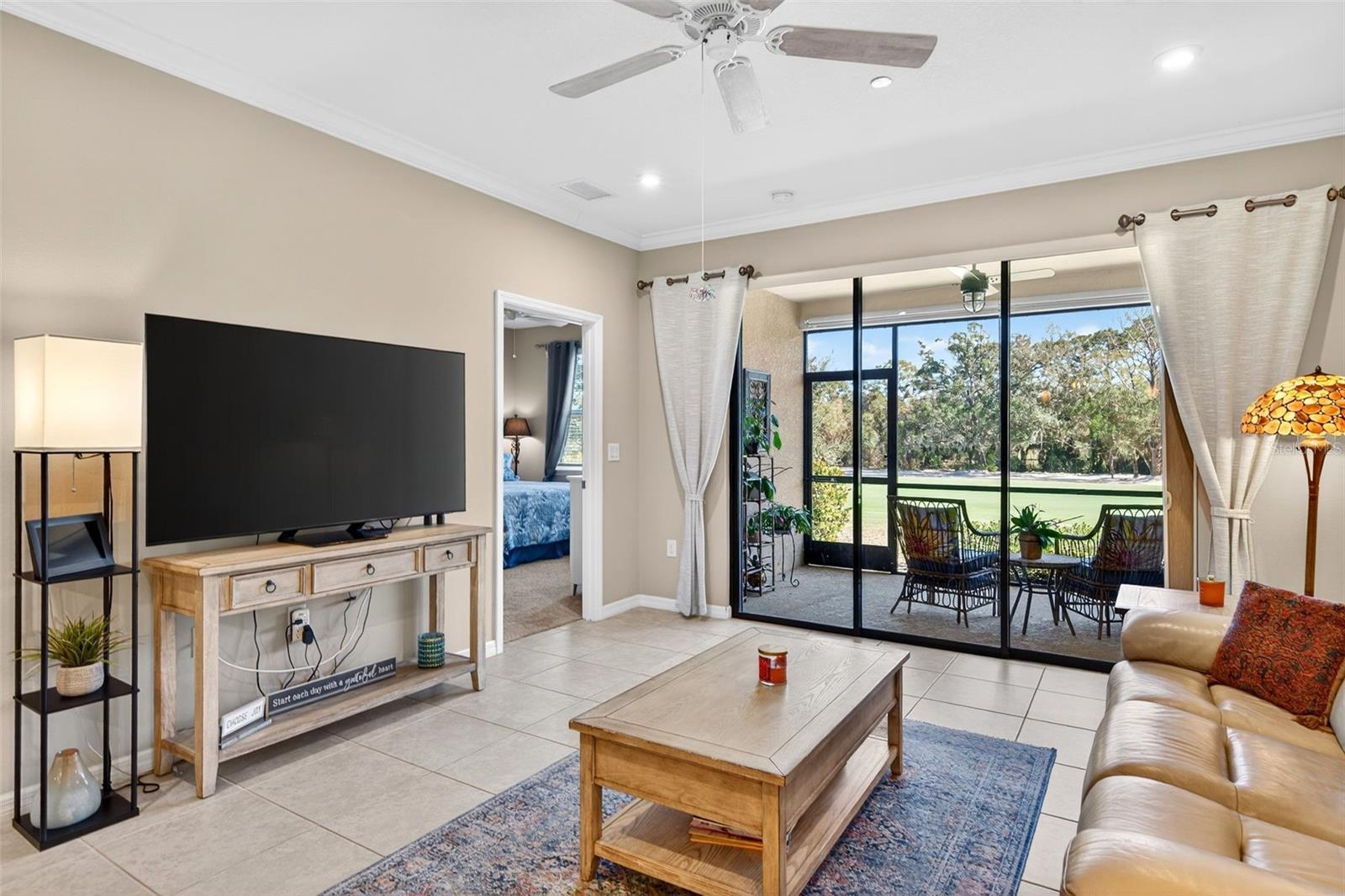 Image 21 of 81 For 13822 Messina Loop 103