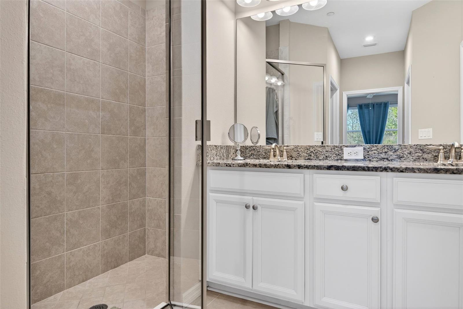 Image 29 of 81 For 13822 Messina Loop 103