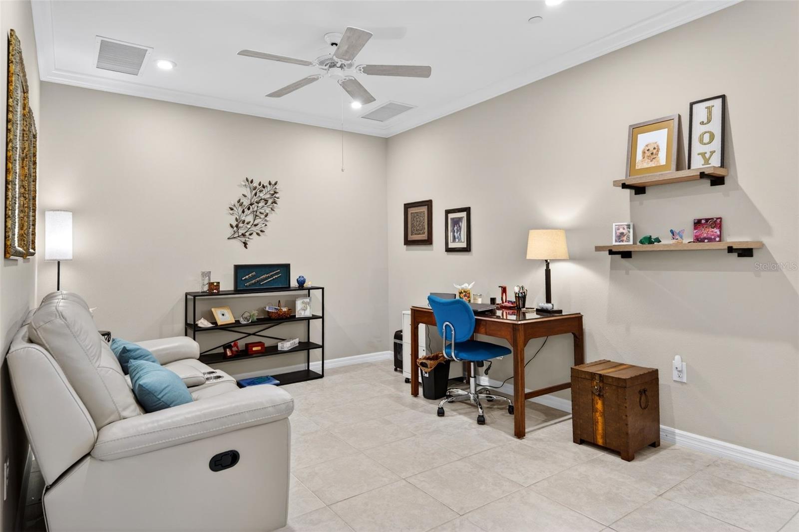 Image 7 of 81 For 13822 Messina Loop 103