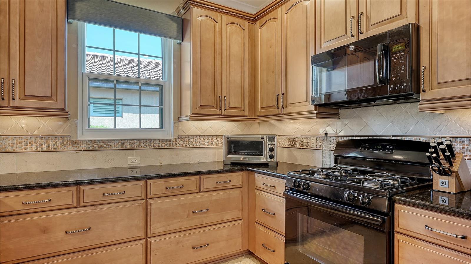 Image 15 of 94 For 5352 Vaccaro Court