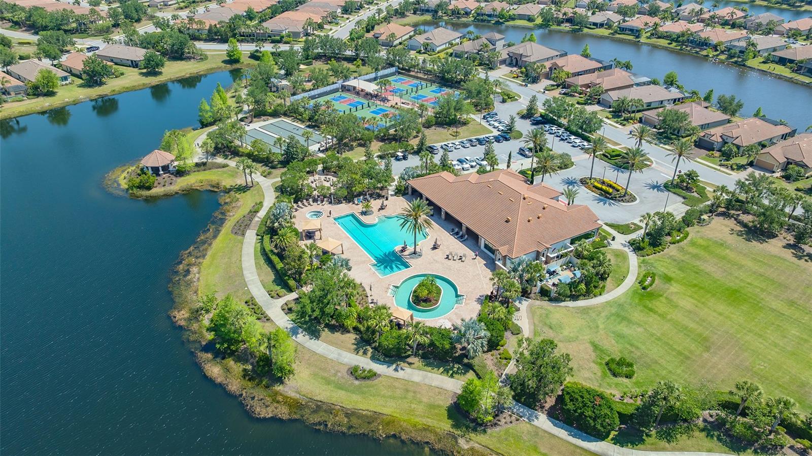 Image 51 of 94 For 5352 Vaccaro Court