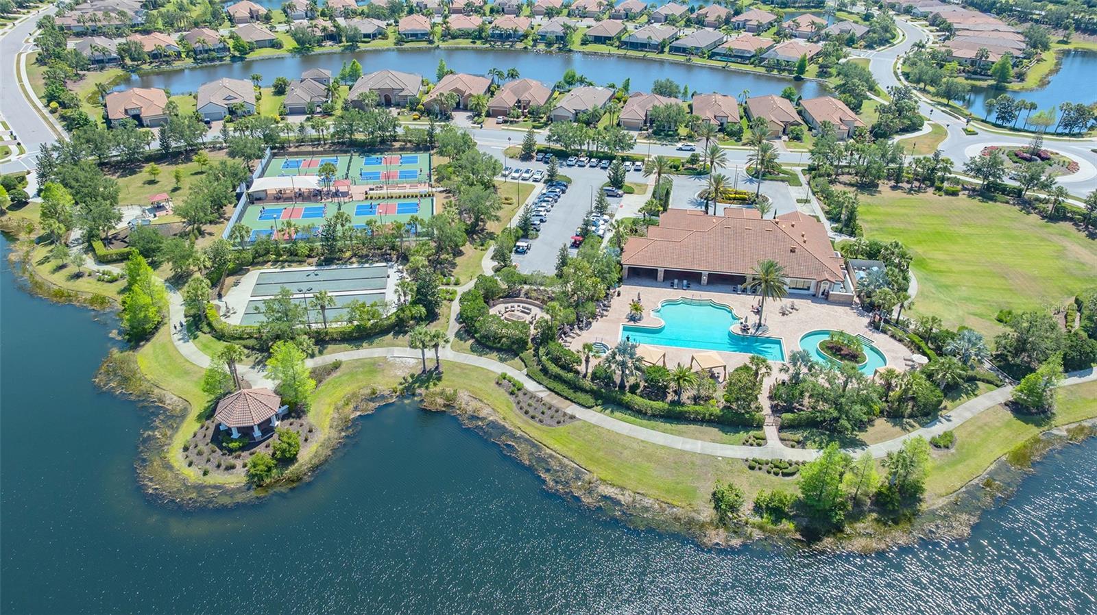 Image 52 of 94 For 5352 Vaccaro Court