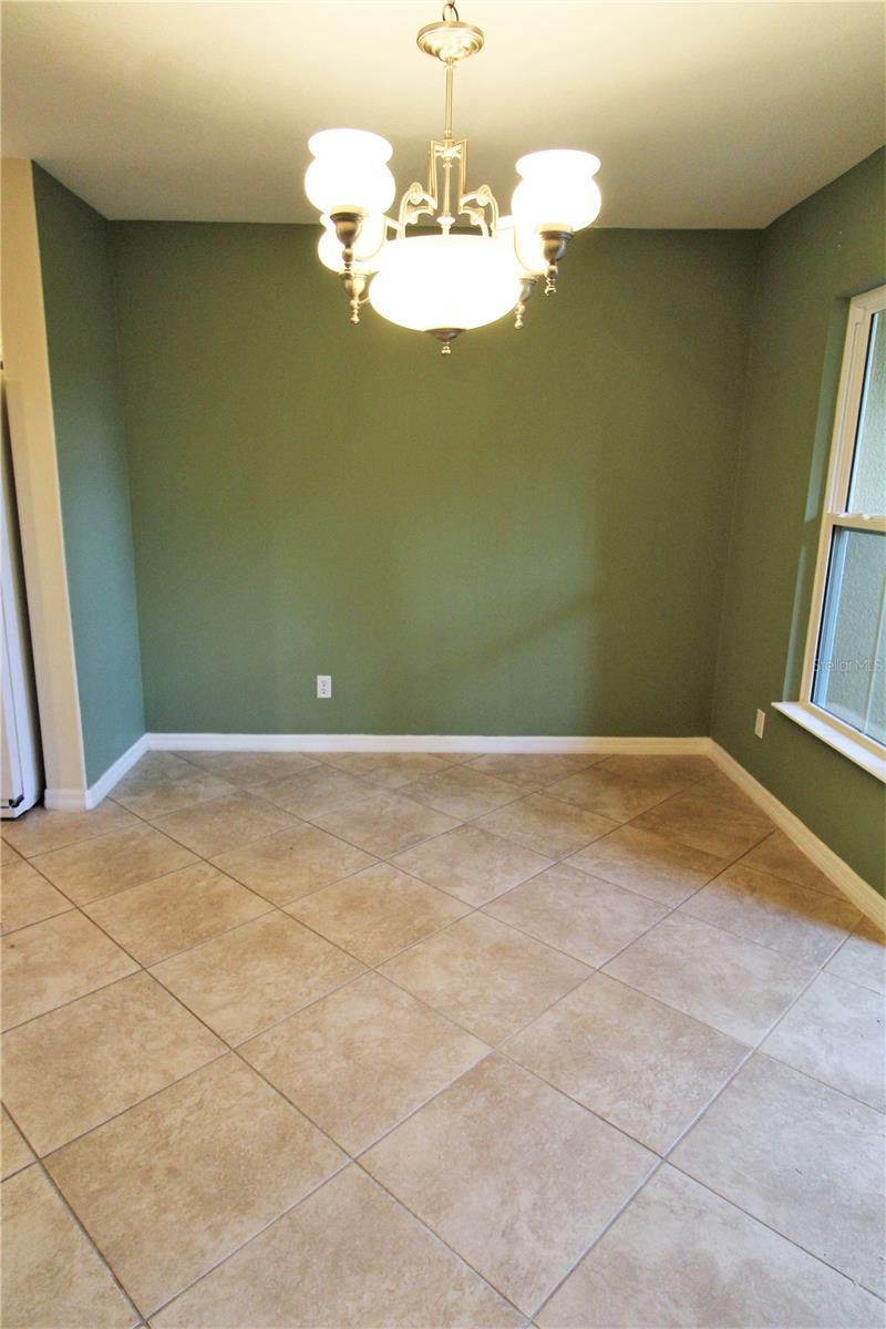 Image 3 of 21 For 8805 White Sage Loop