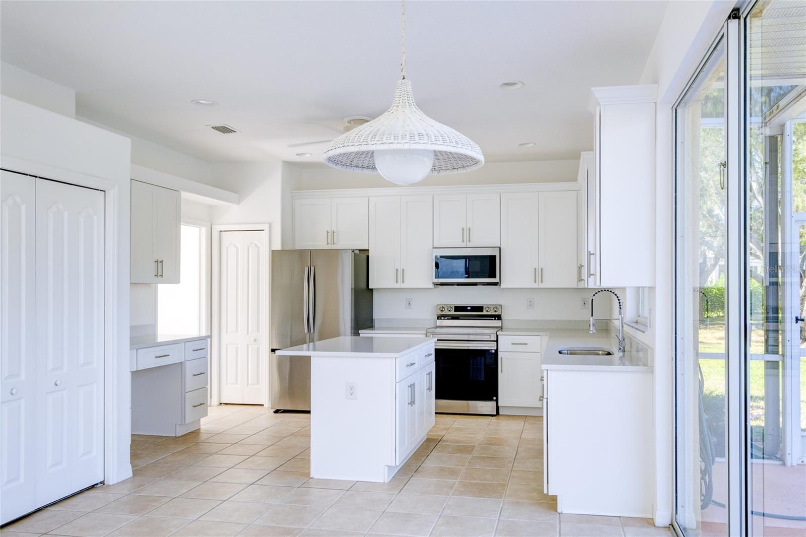 Image 17 of 43 For 5121 Glade Fern Court