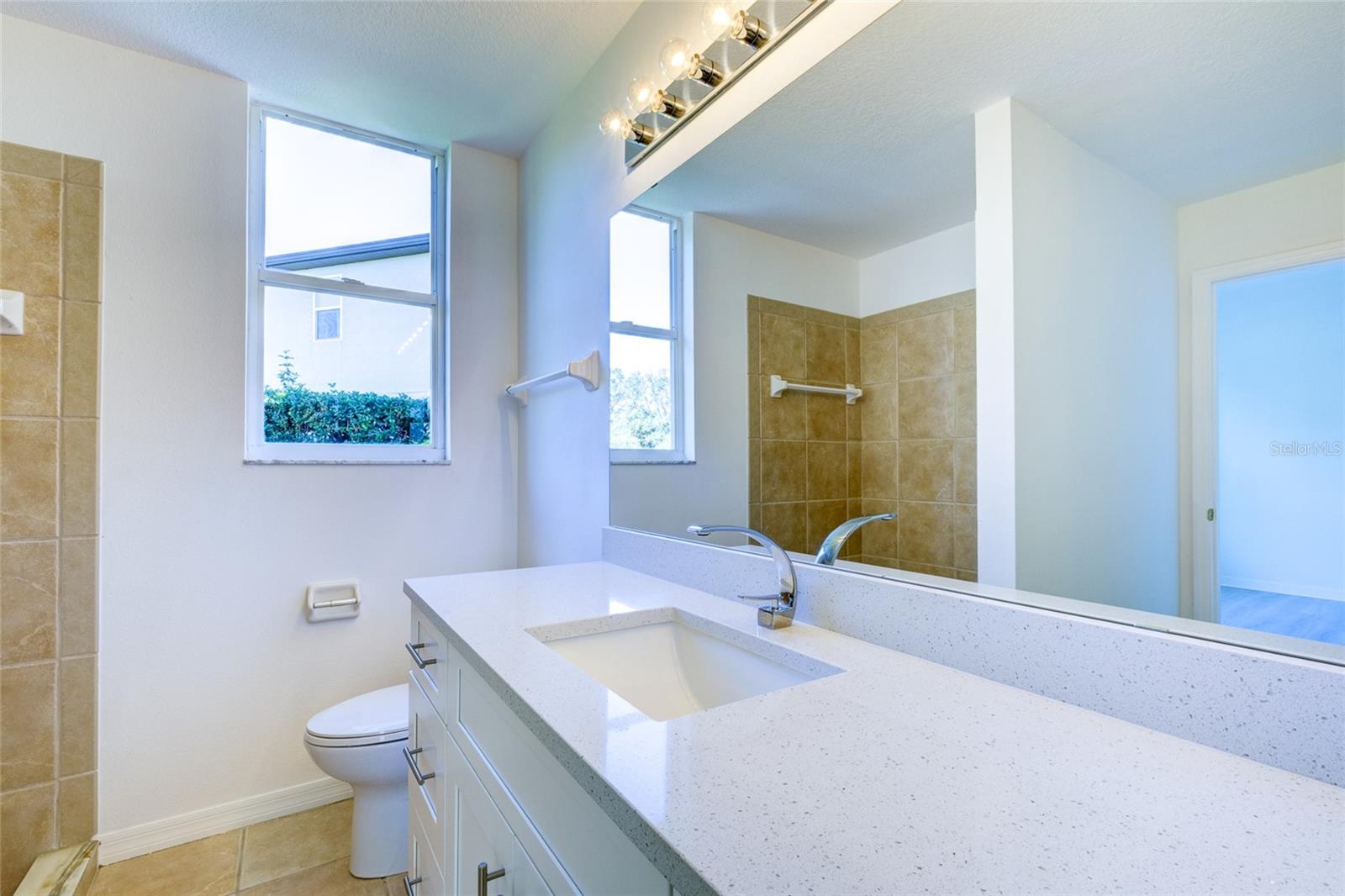 Image 21 of 43 For 5121 Glade Fern Court