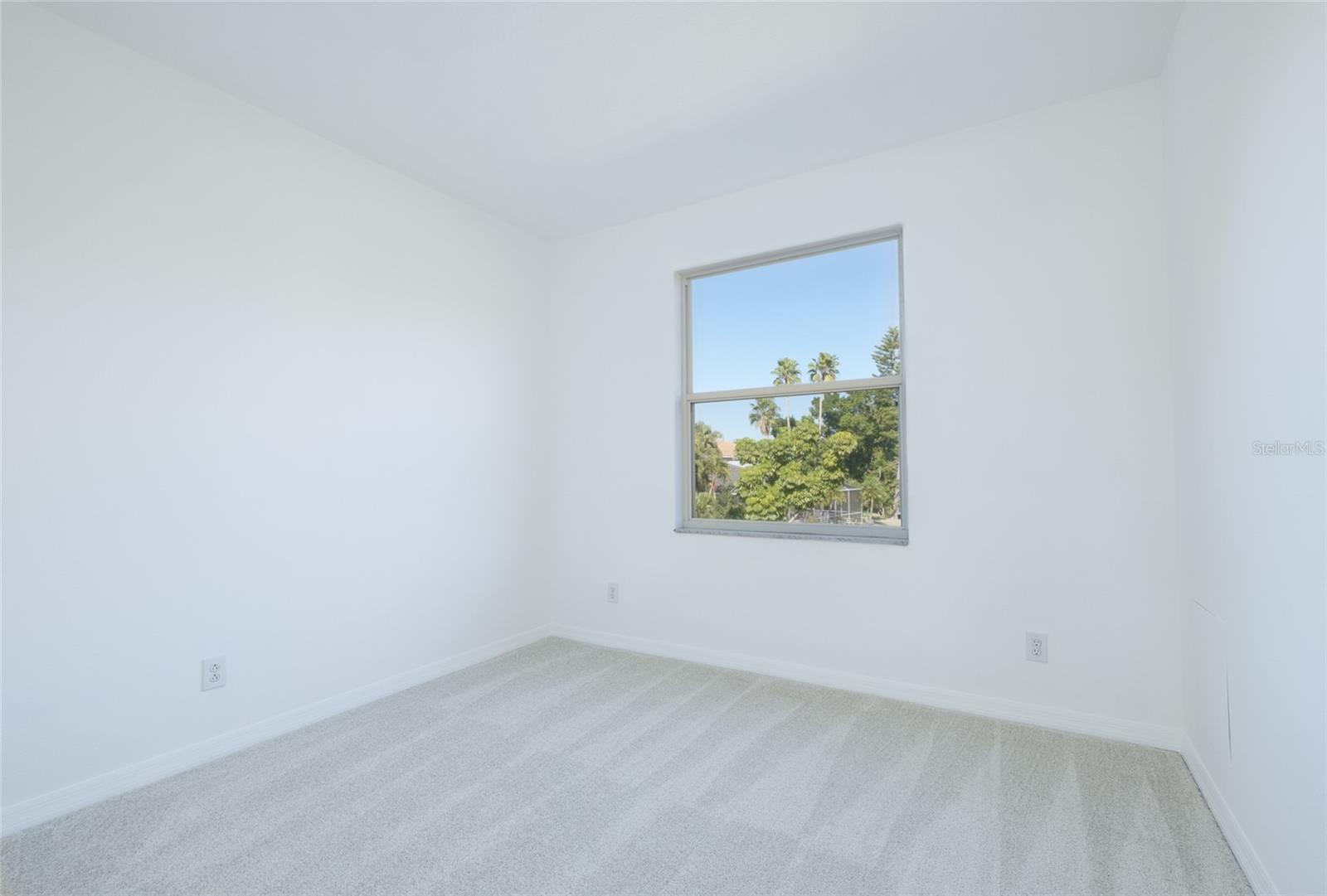 Image 30 of 43 For 5121 Glade Fern Court