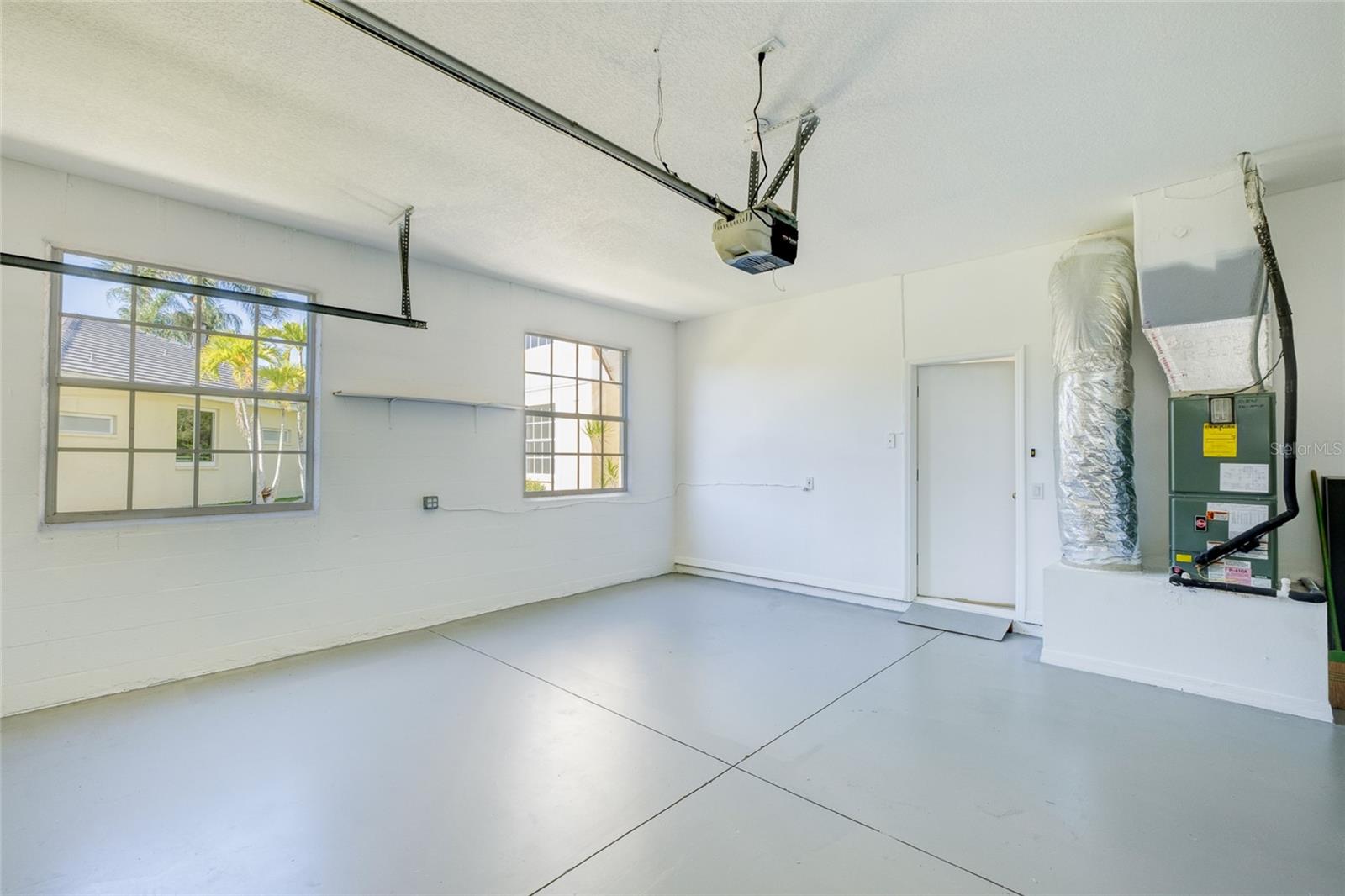 Image 34 of 43 For 5121 Glade Fern Court