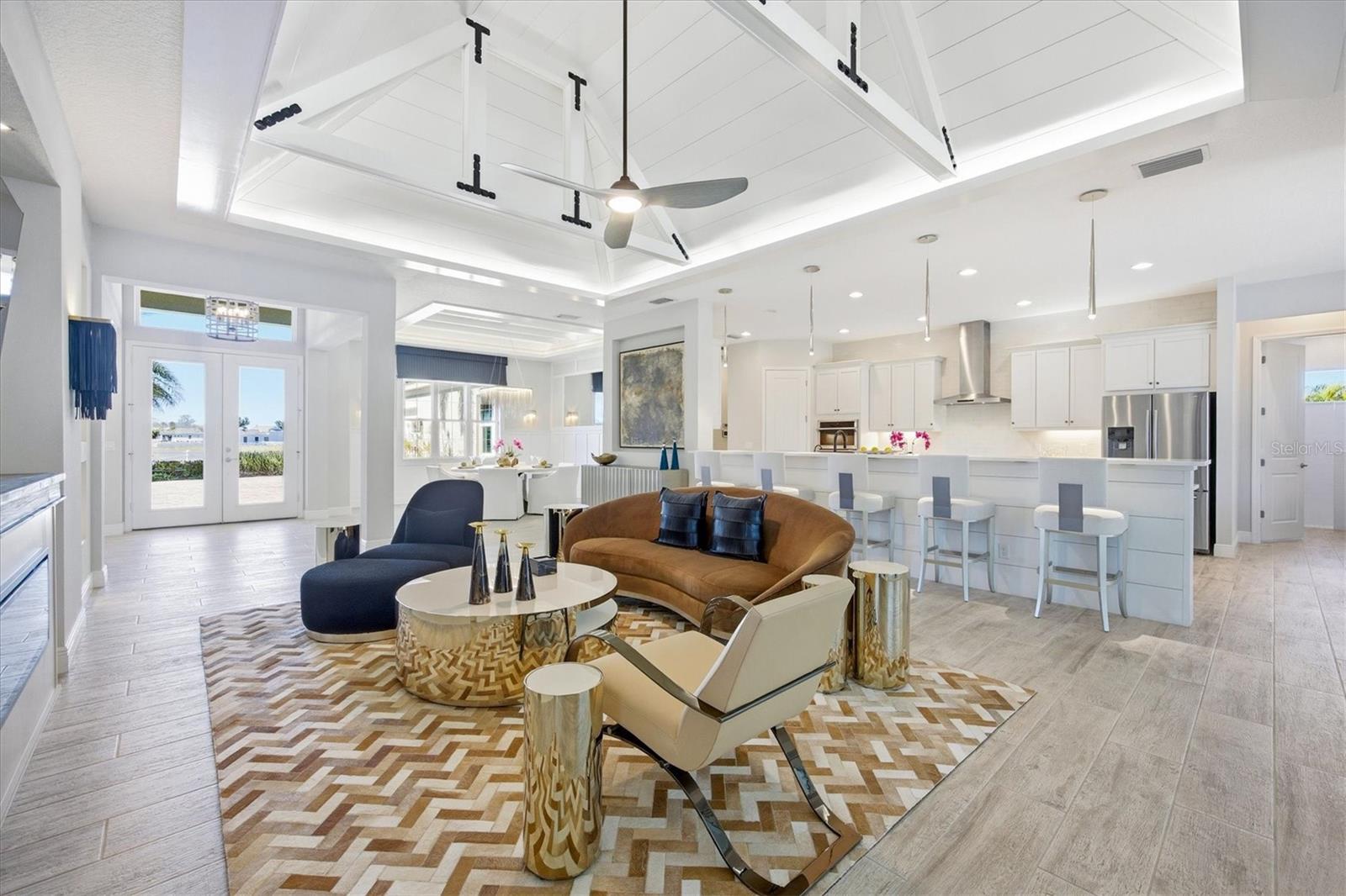 Image 19 of 70 For 3467 Compound Court