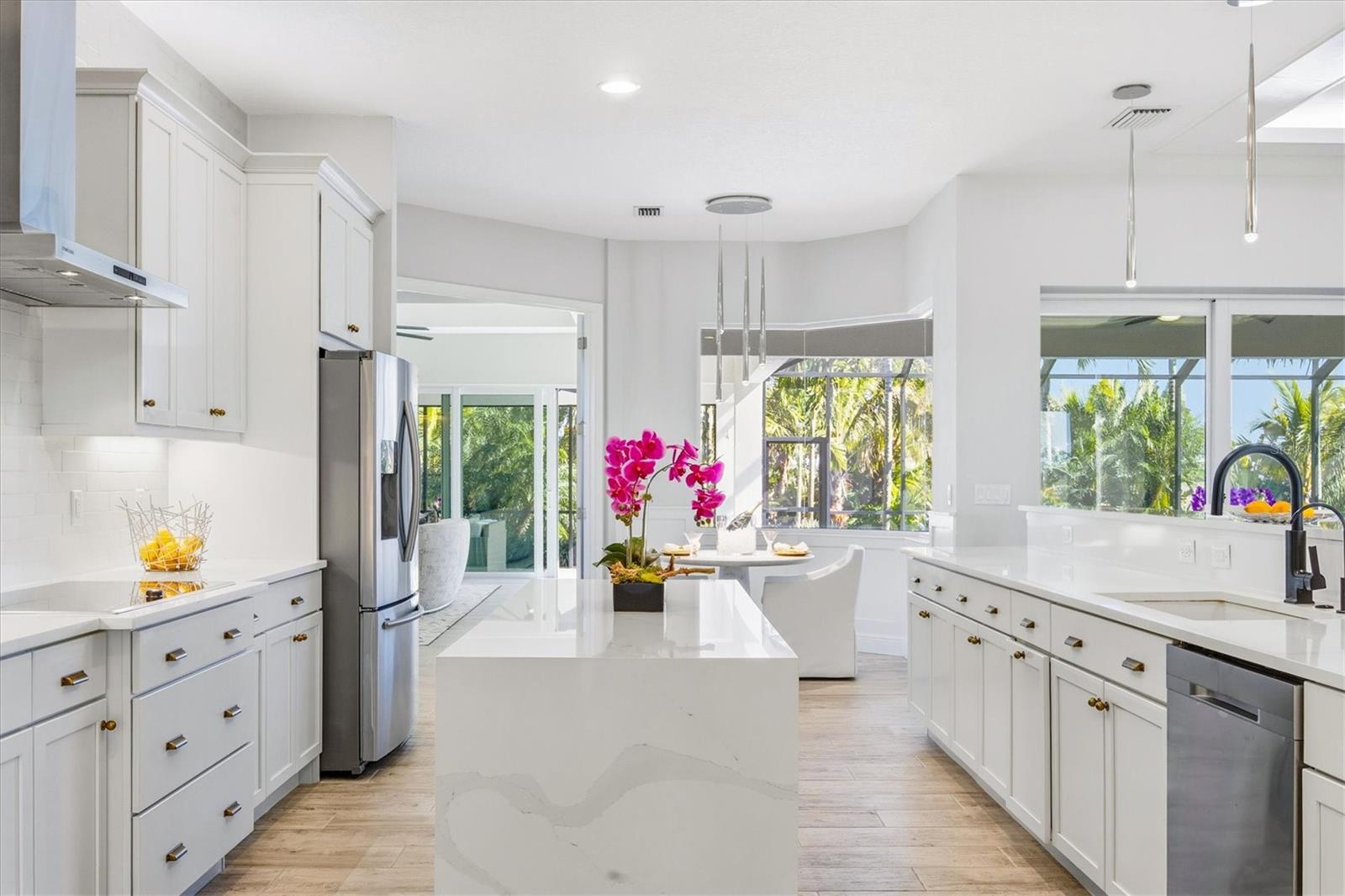 Image 27 of 70 For 3467 Compound Court