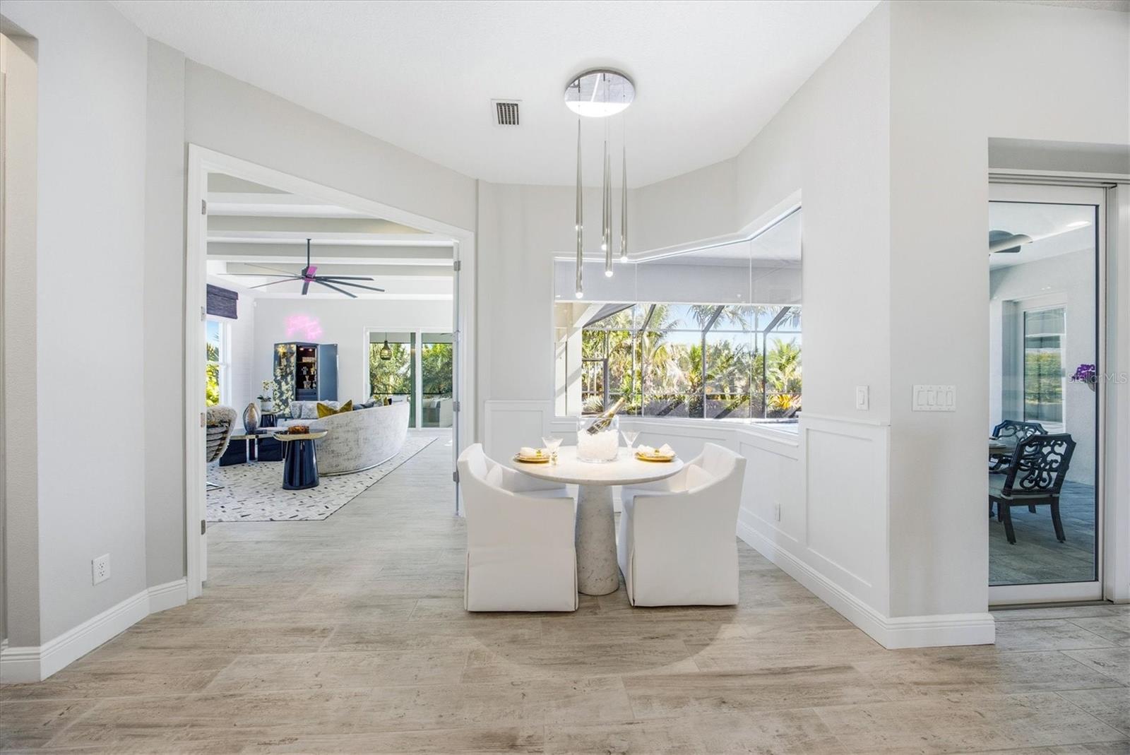 Image 30 of 70 For 3467 Compound Court